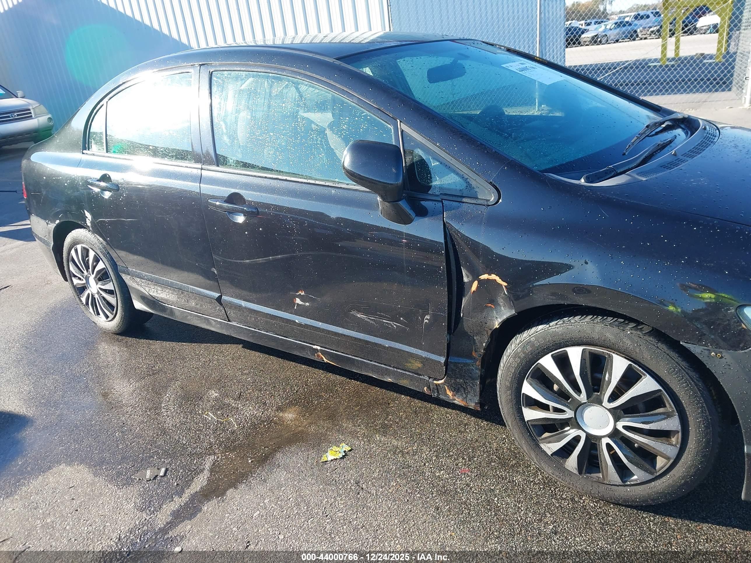 HONDA CIVIC image 6
