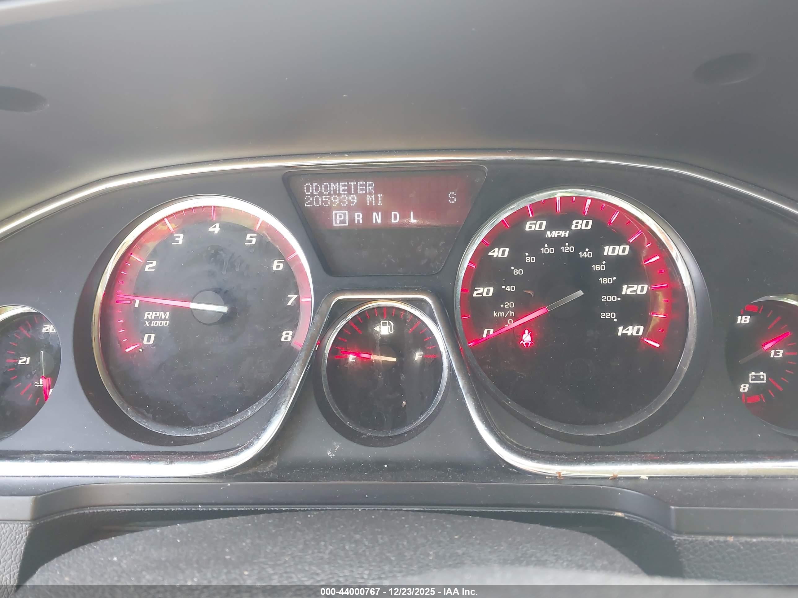 GMC ACADIA image 7