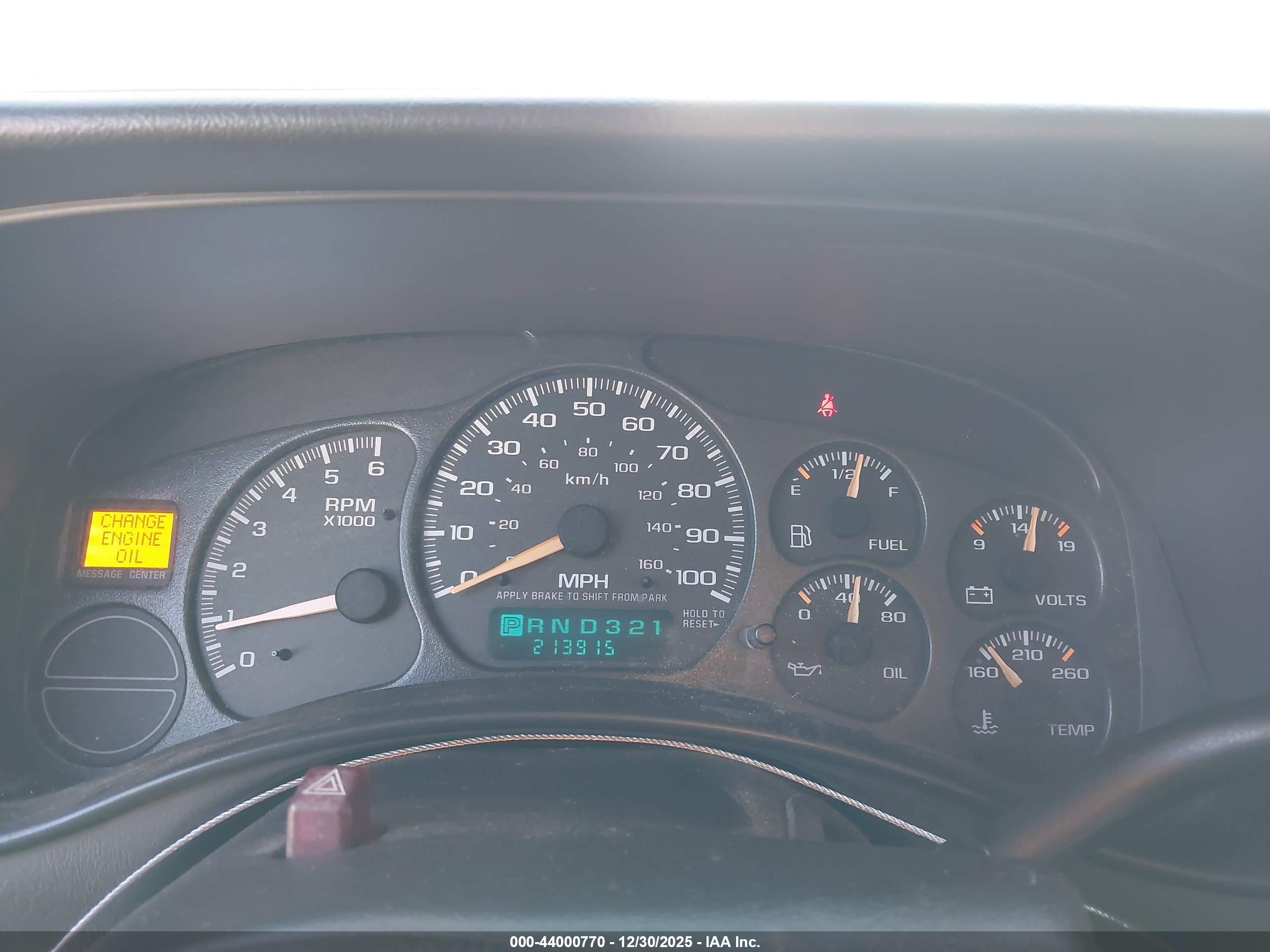 CHEVROLET SILVERADO image 7