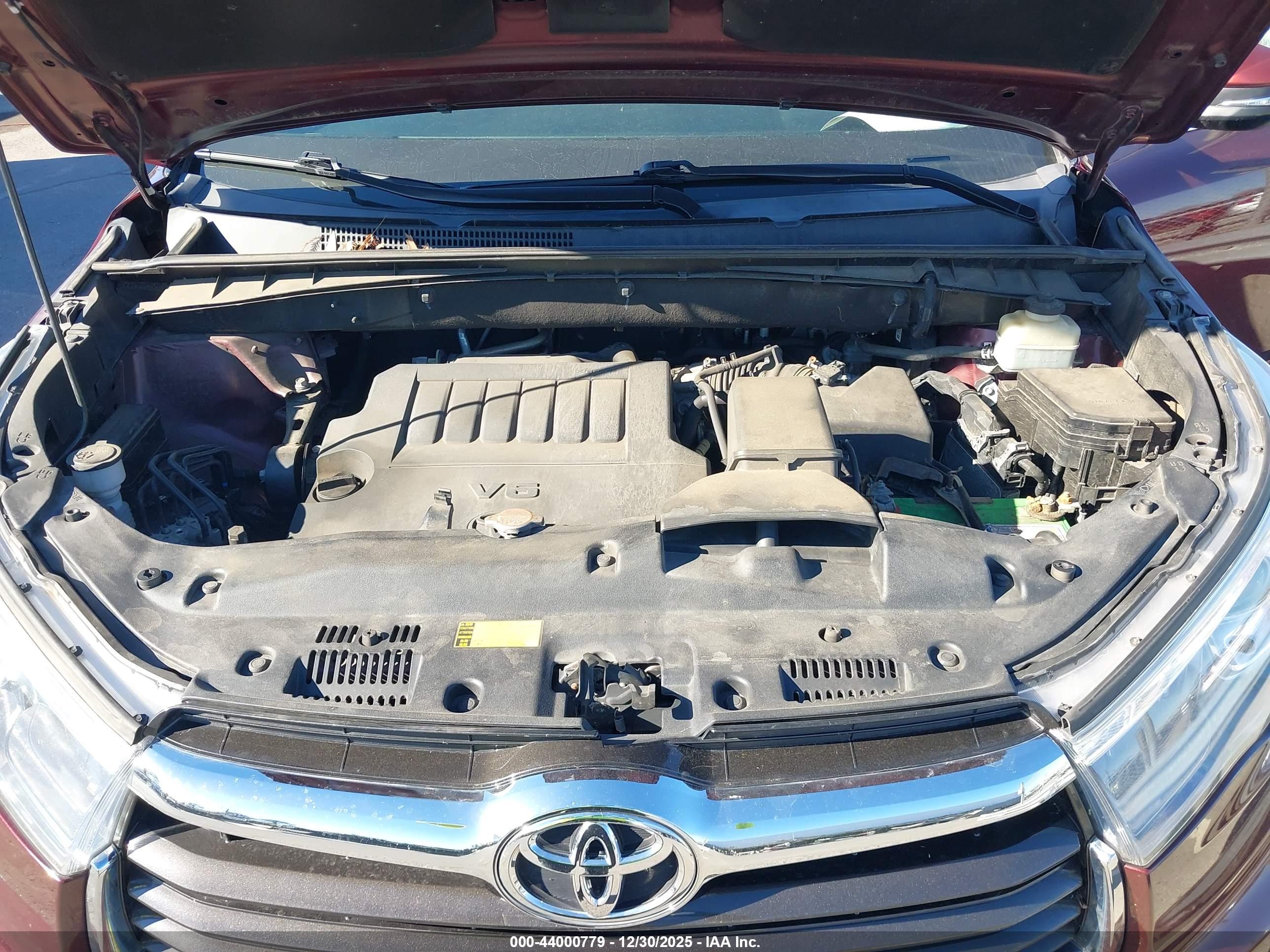 TOYOTA HIGHLANDER image 10