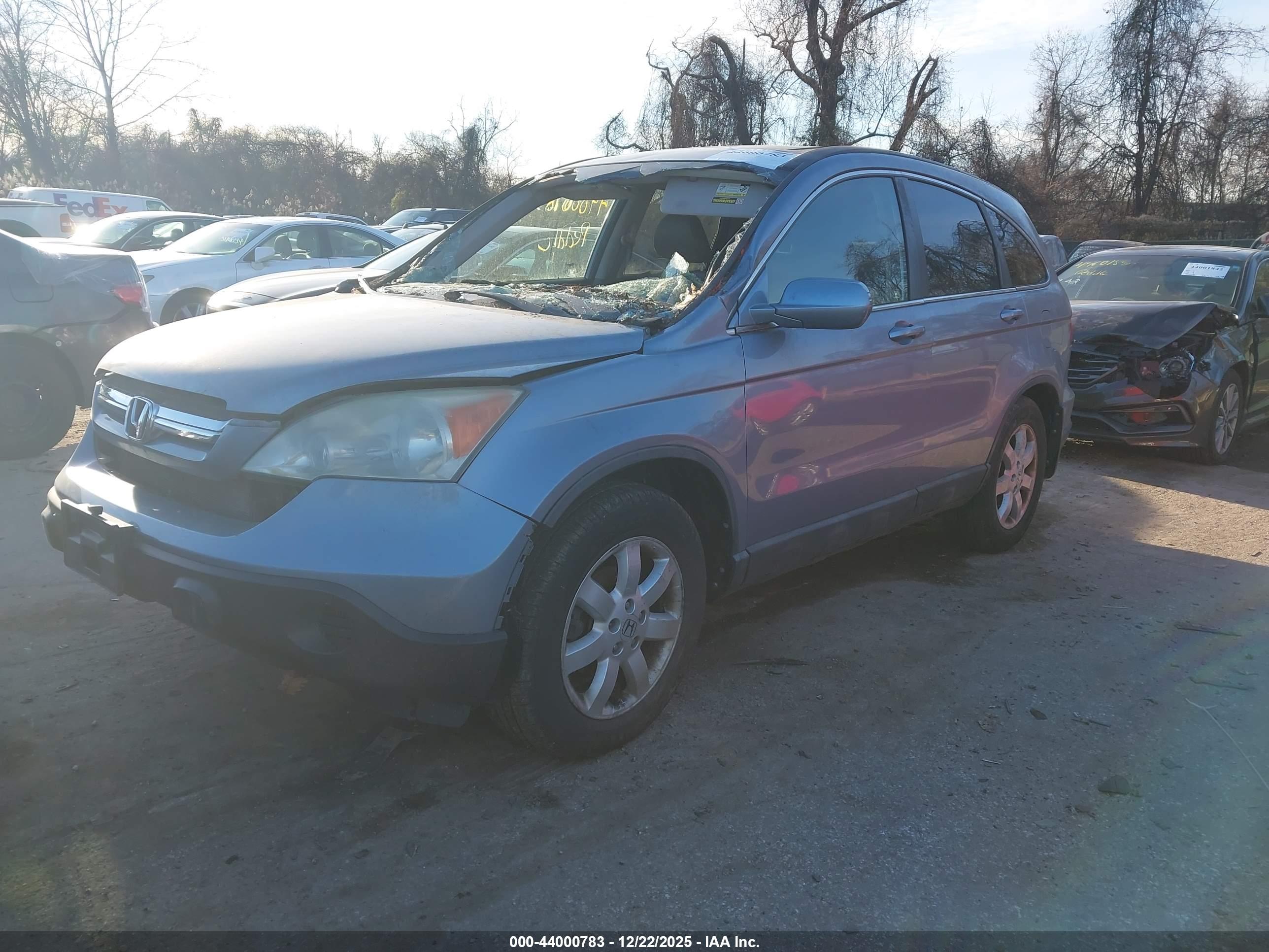 HONDA CR-V image 2