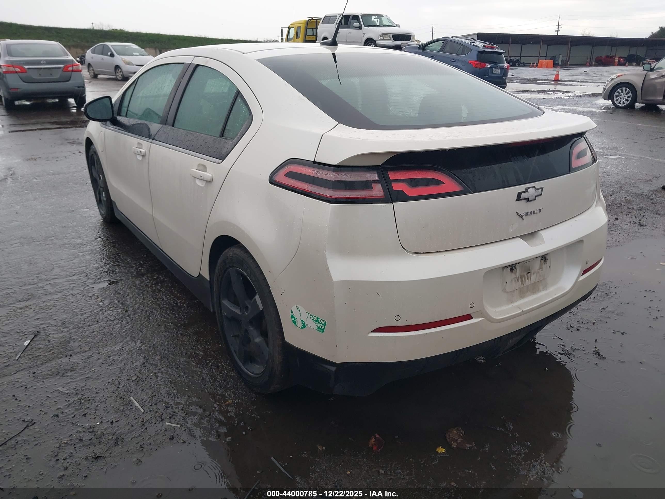 CHEVROLET VOLT image 3