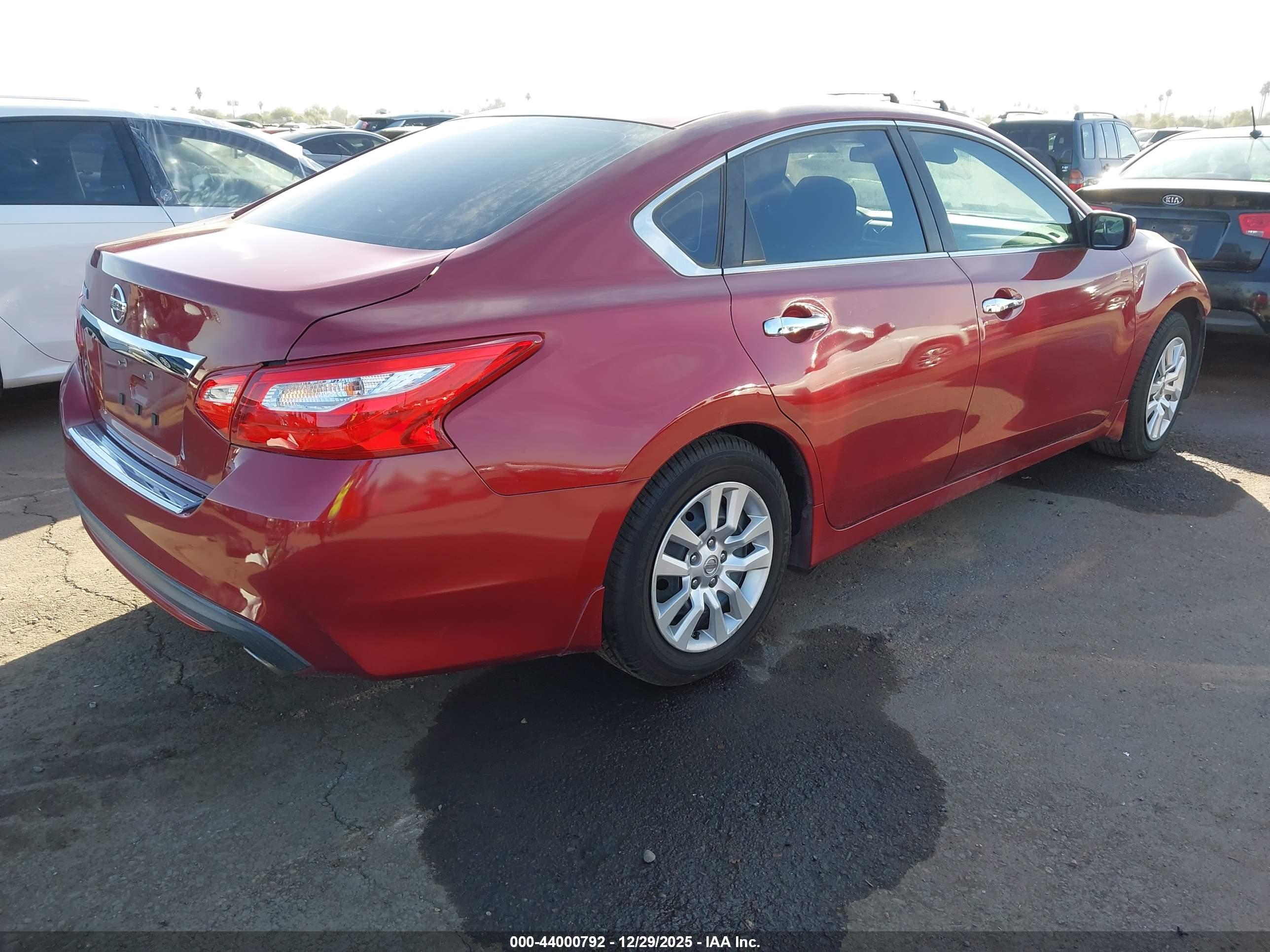 NISSAN ALTIMA image 4
