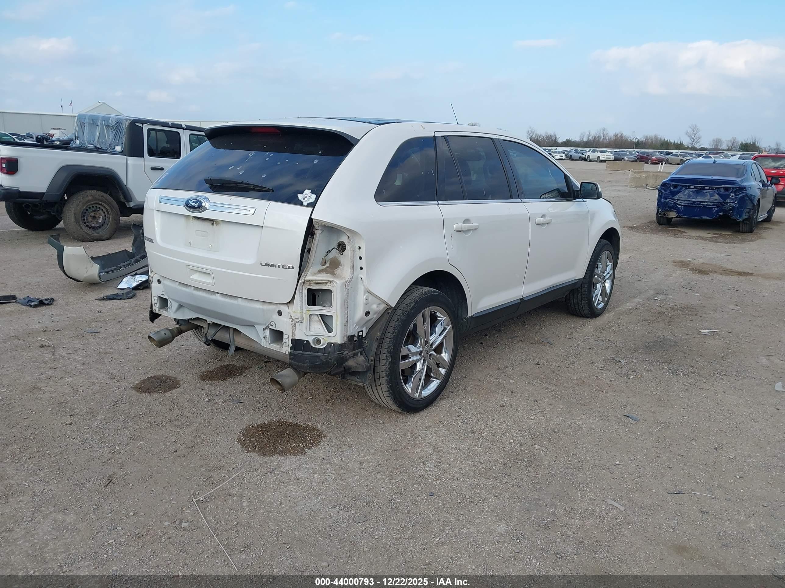 FORD EDGE image 4