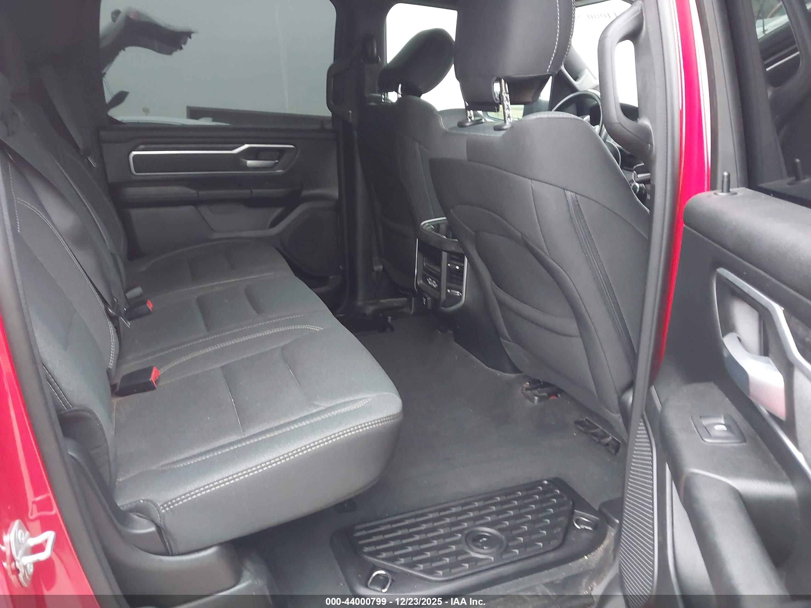 RAM 1500 image 8