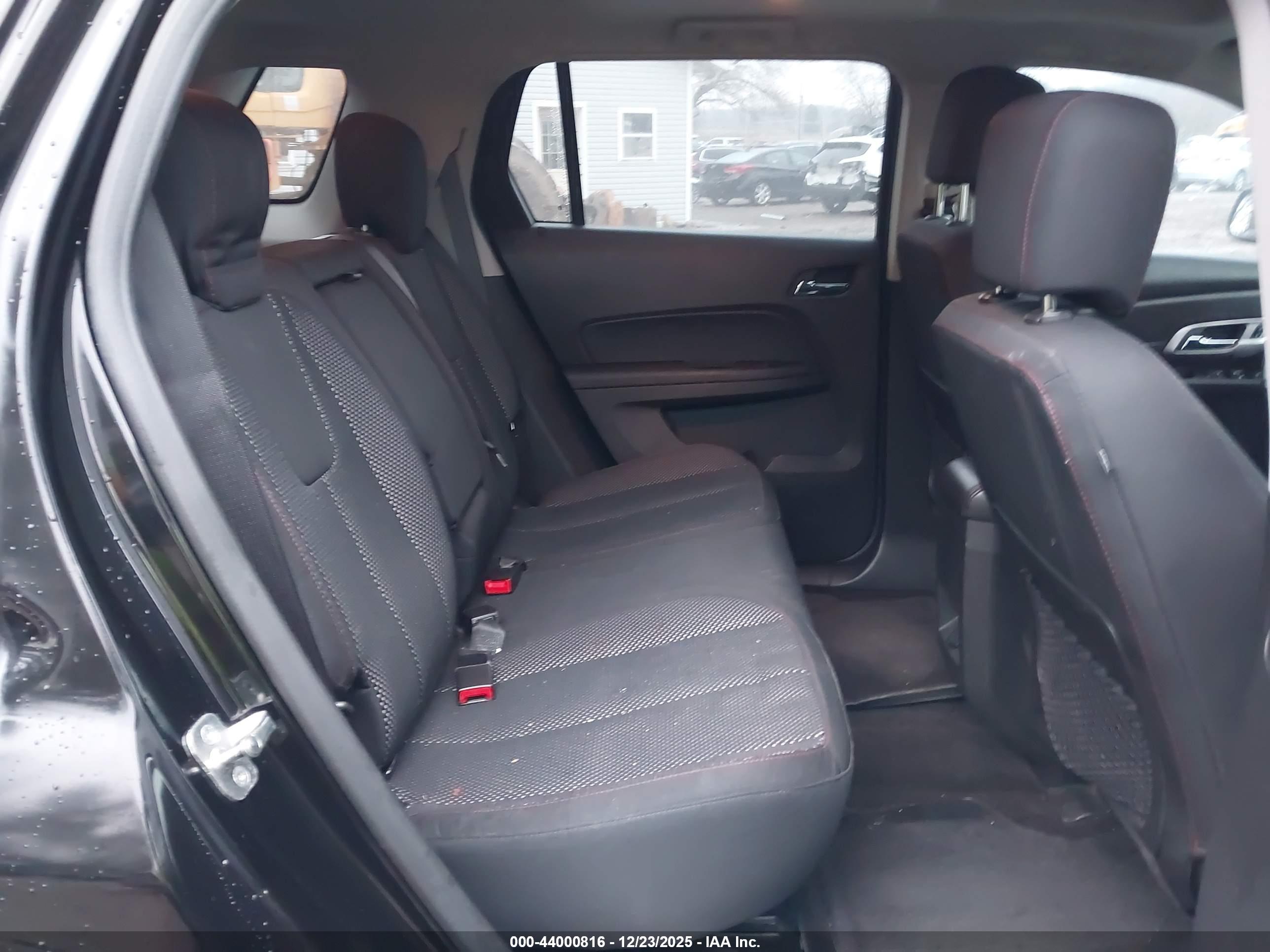 GMC TERRAIN image 8