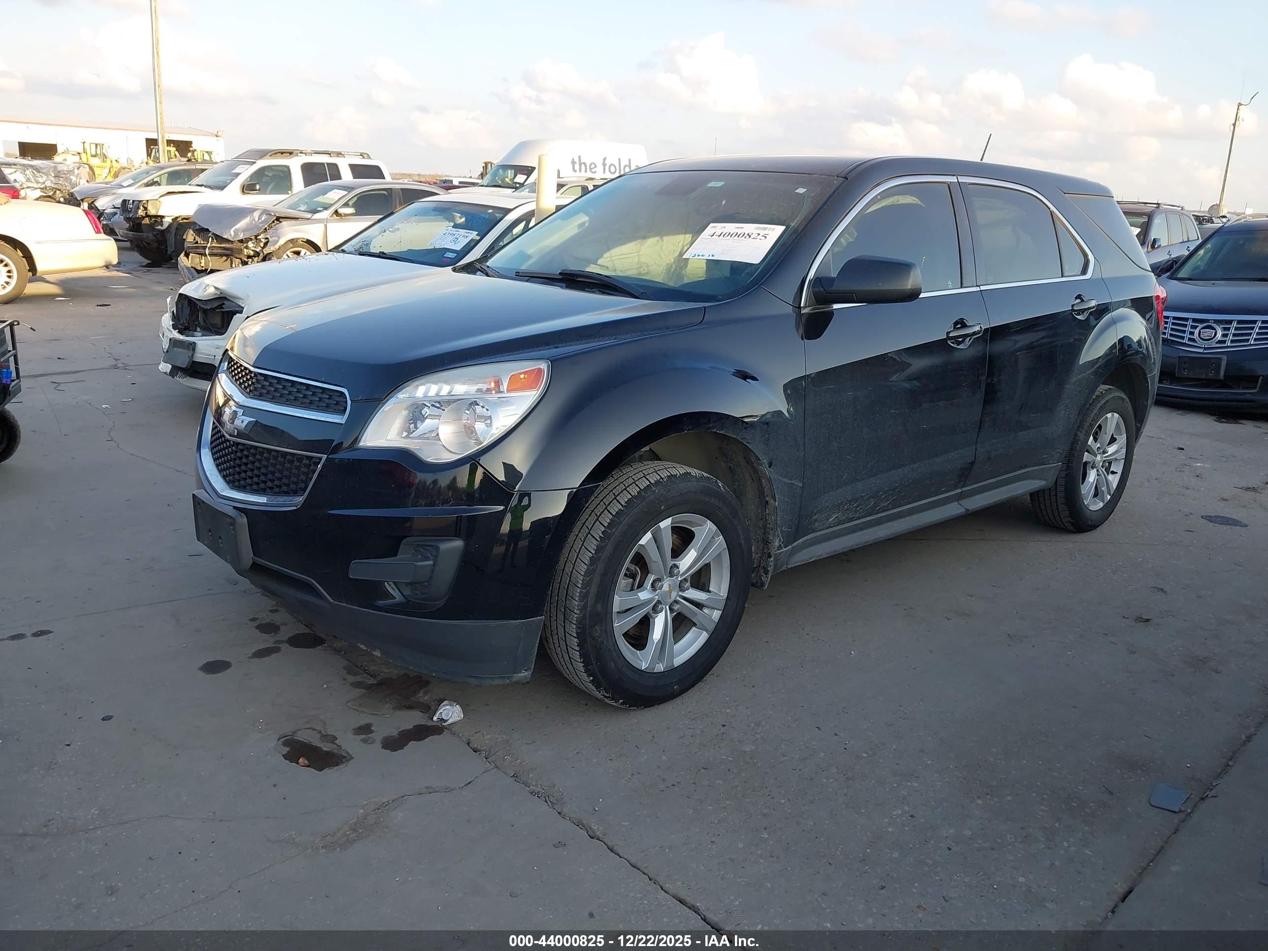 CHEVROLET EQUINOX image 2