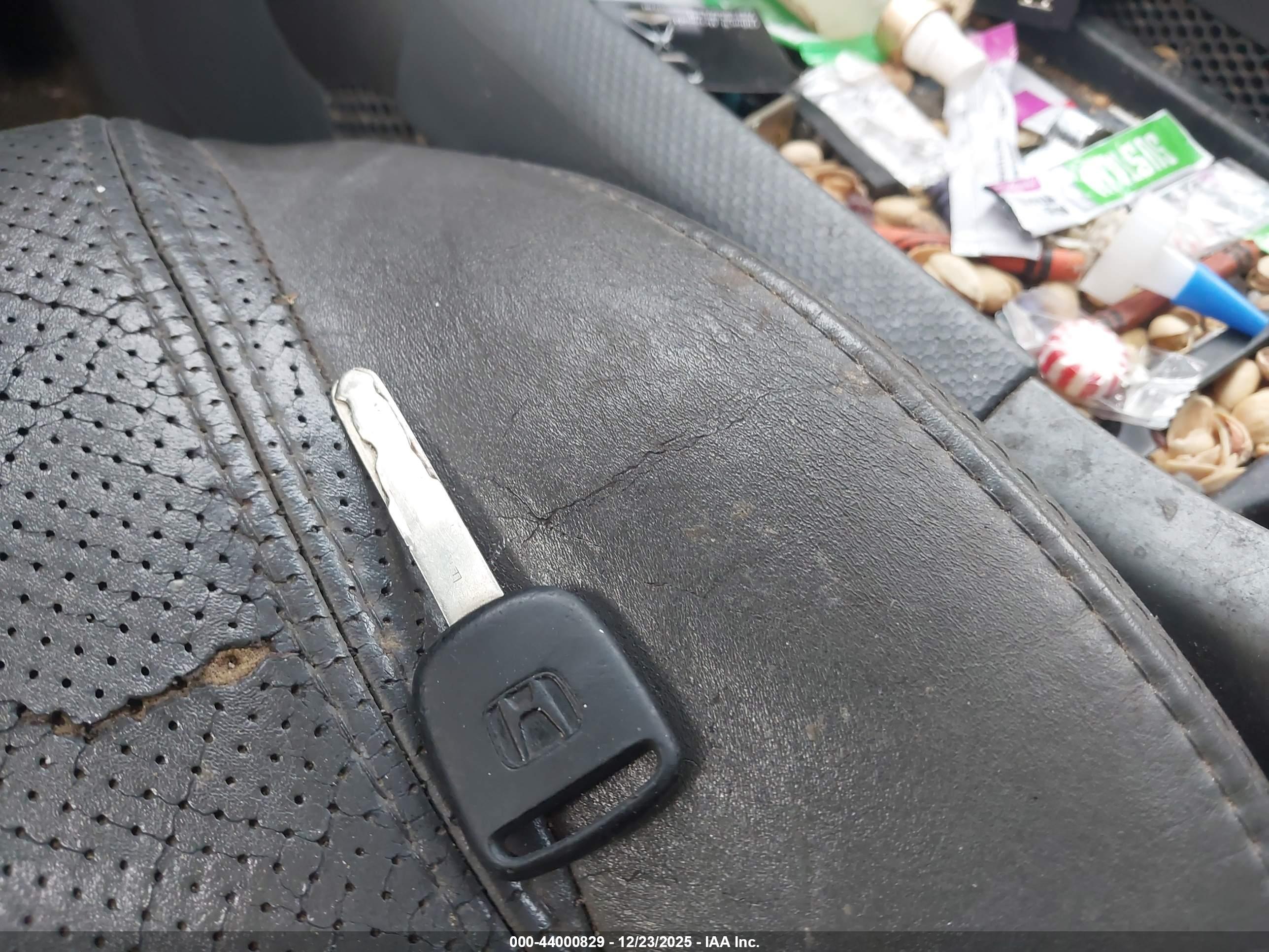 HONDA PILOT image 11