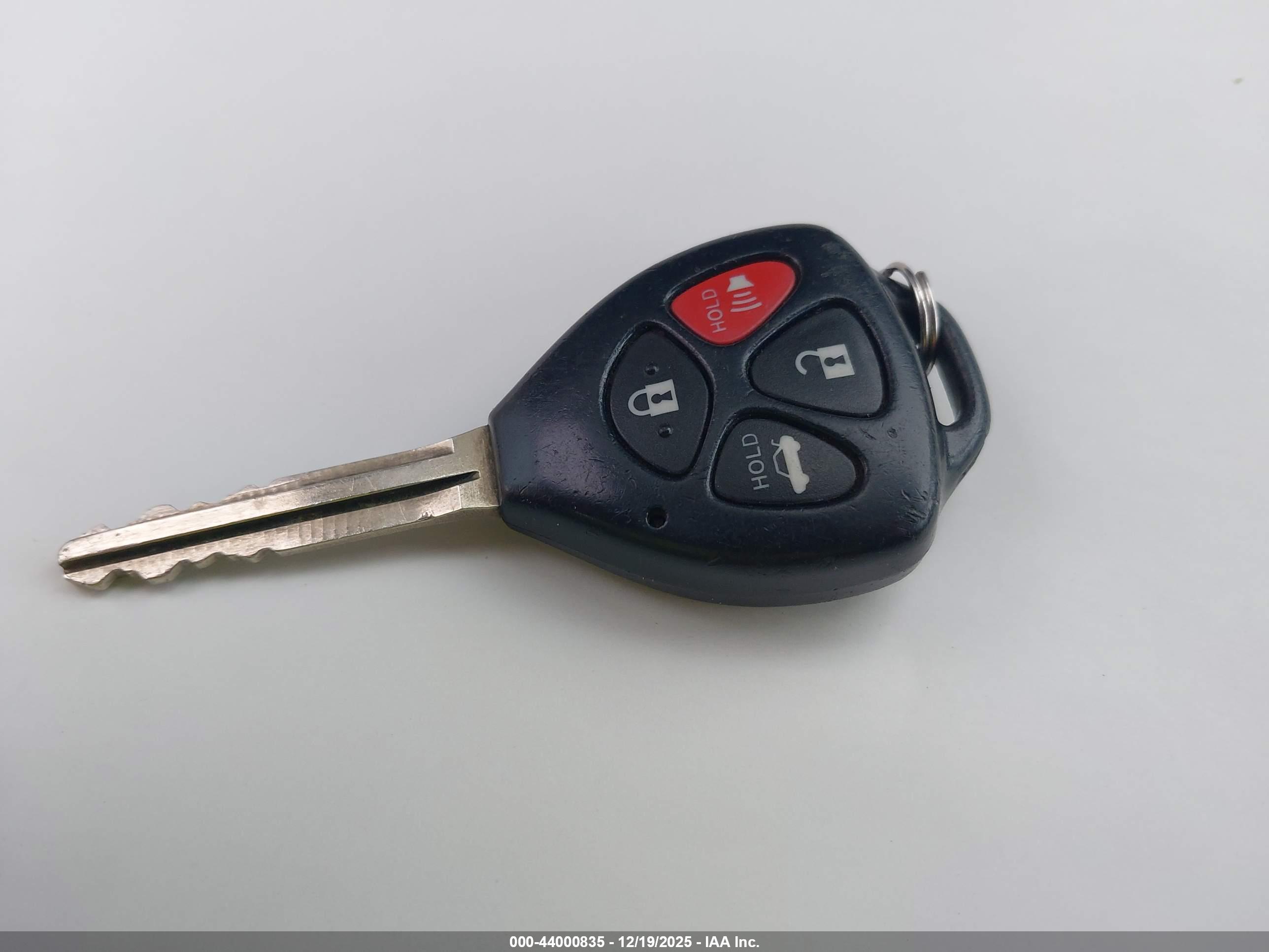TOYOTA COROLLA image 11