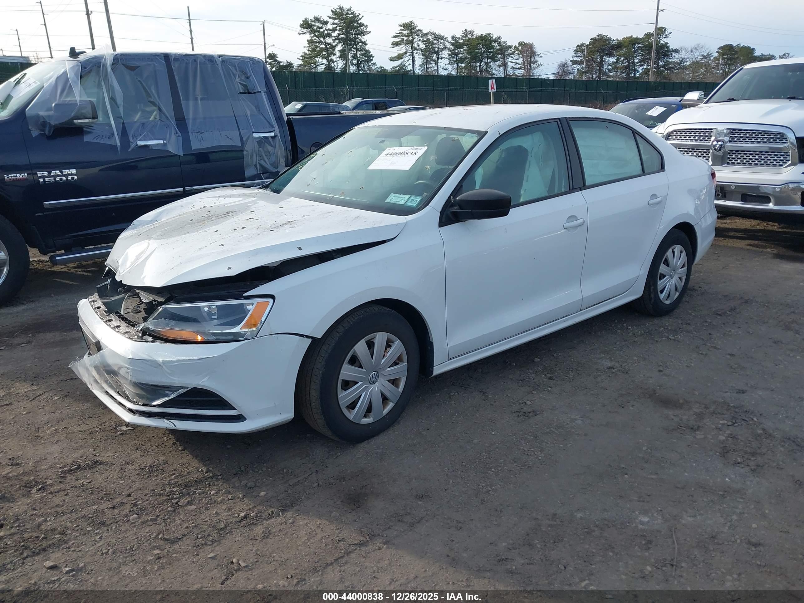 VOLKSWAGEN JETTA image 2