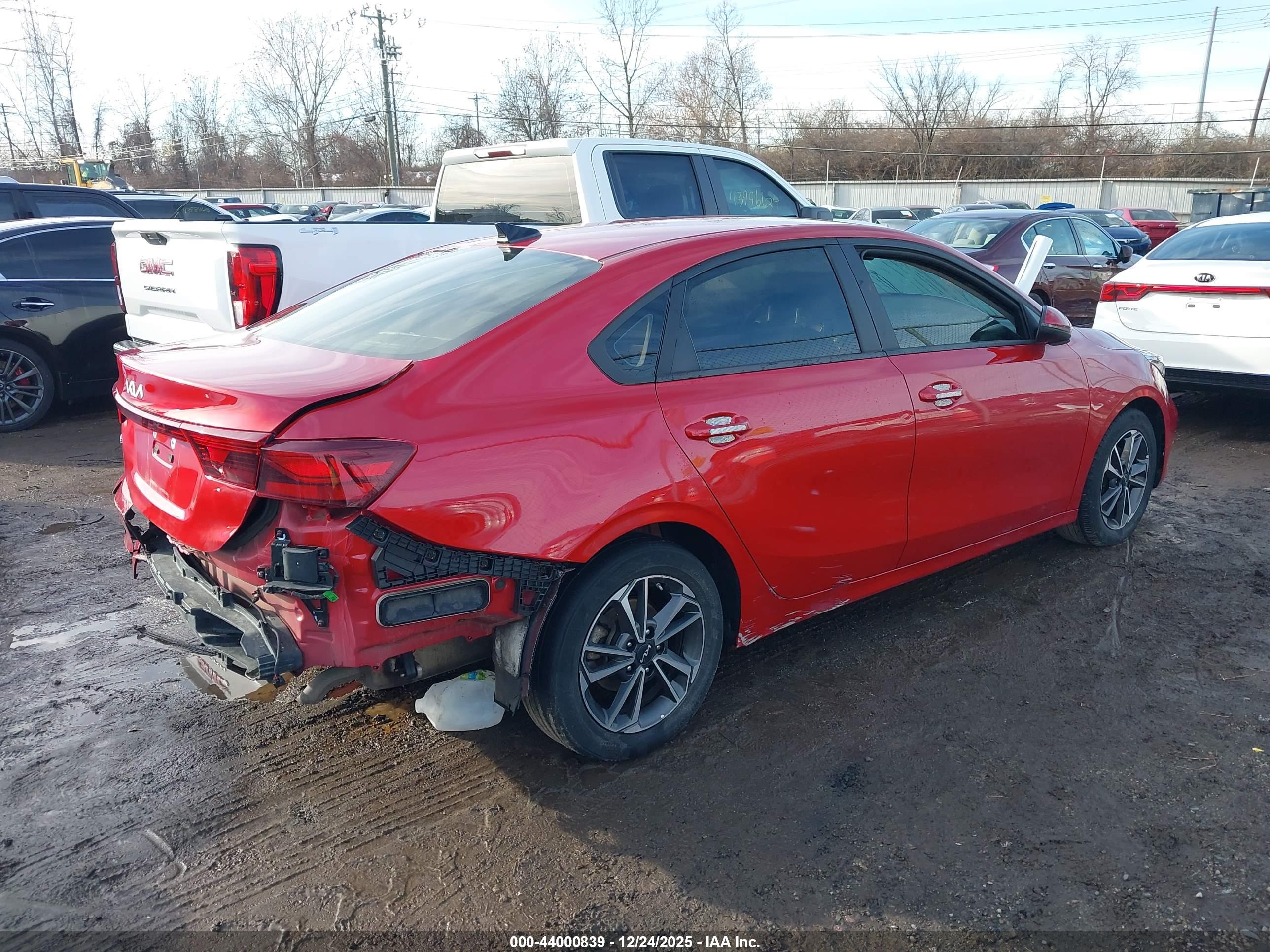 KIA FORTE image 4