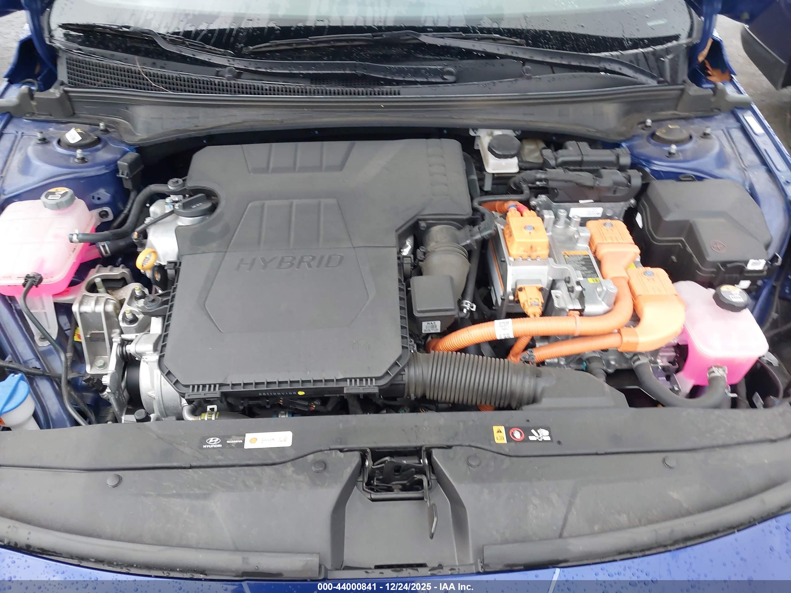 HYUNDAI ELANTRA image 10