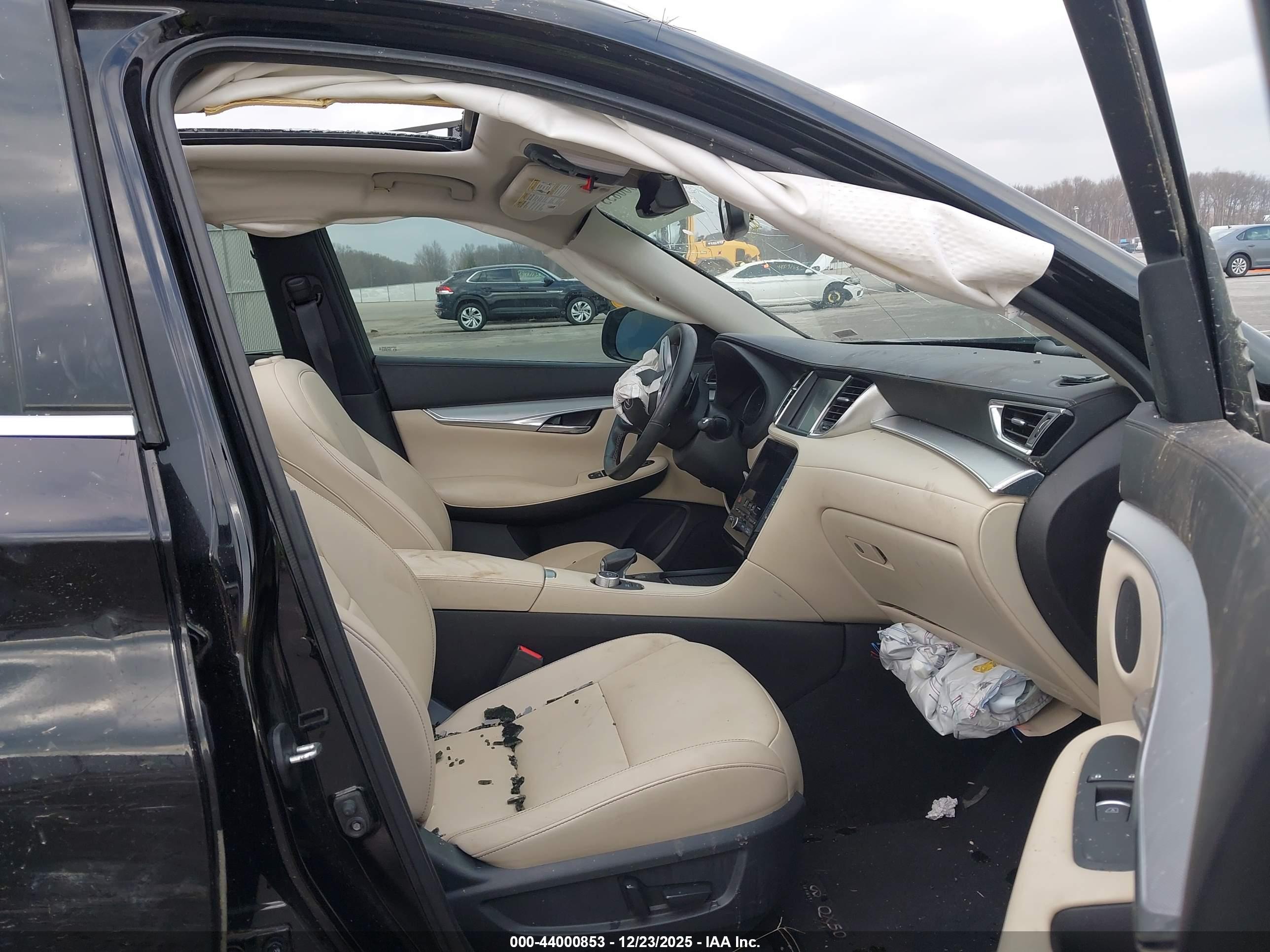INFINITI QX50 image 5