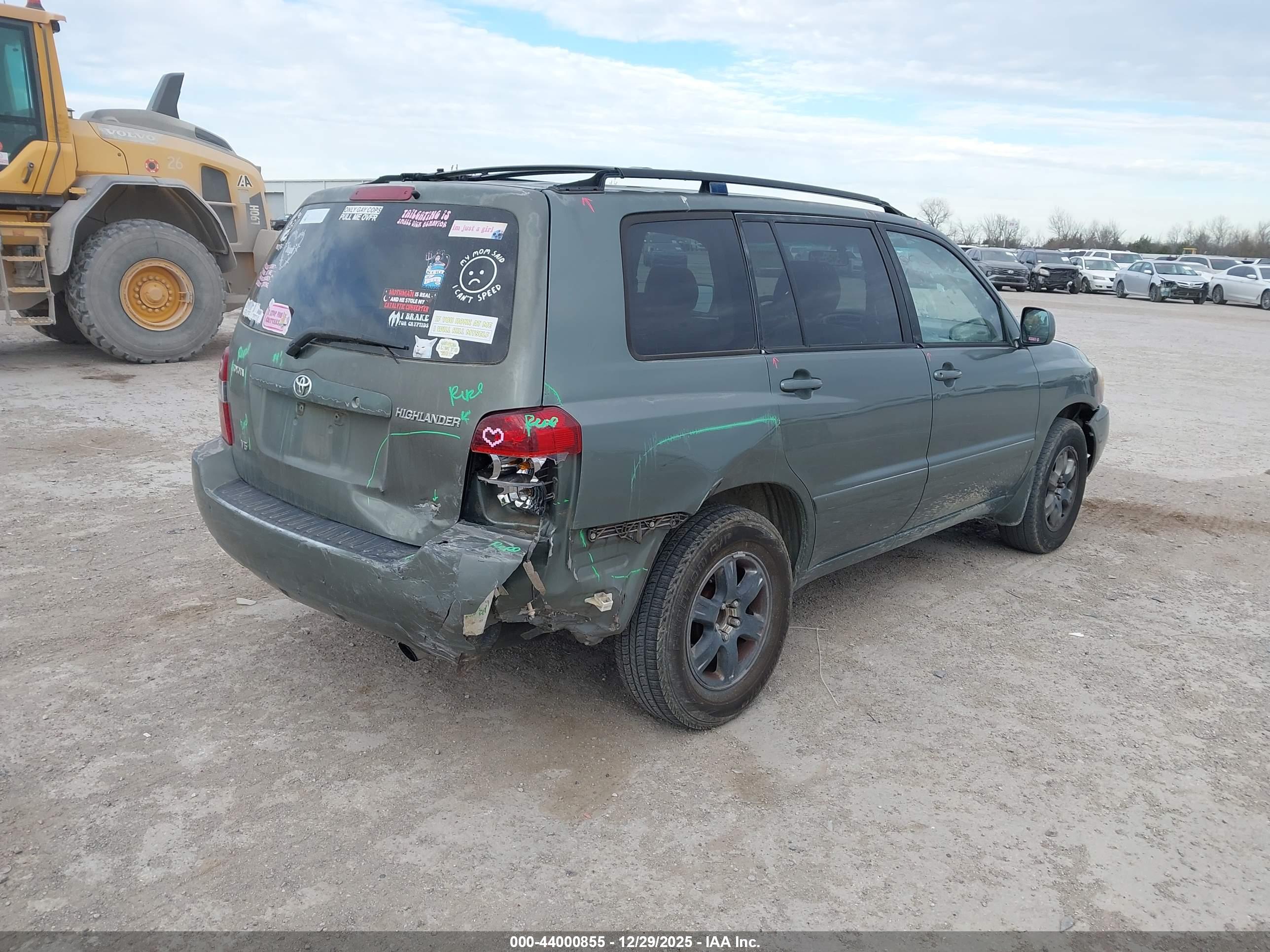 TOYOTA HIGHLANDER image 4