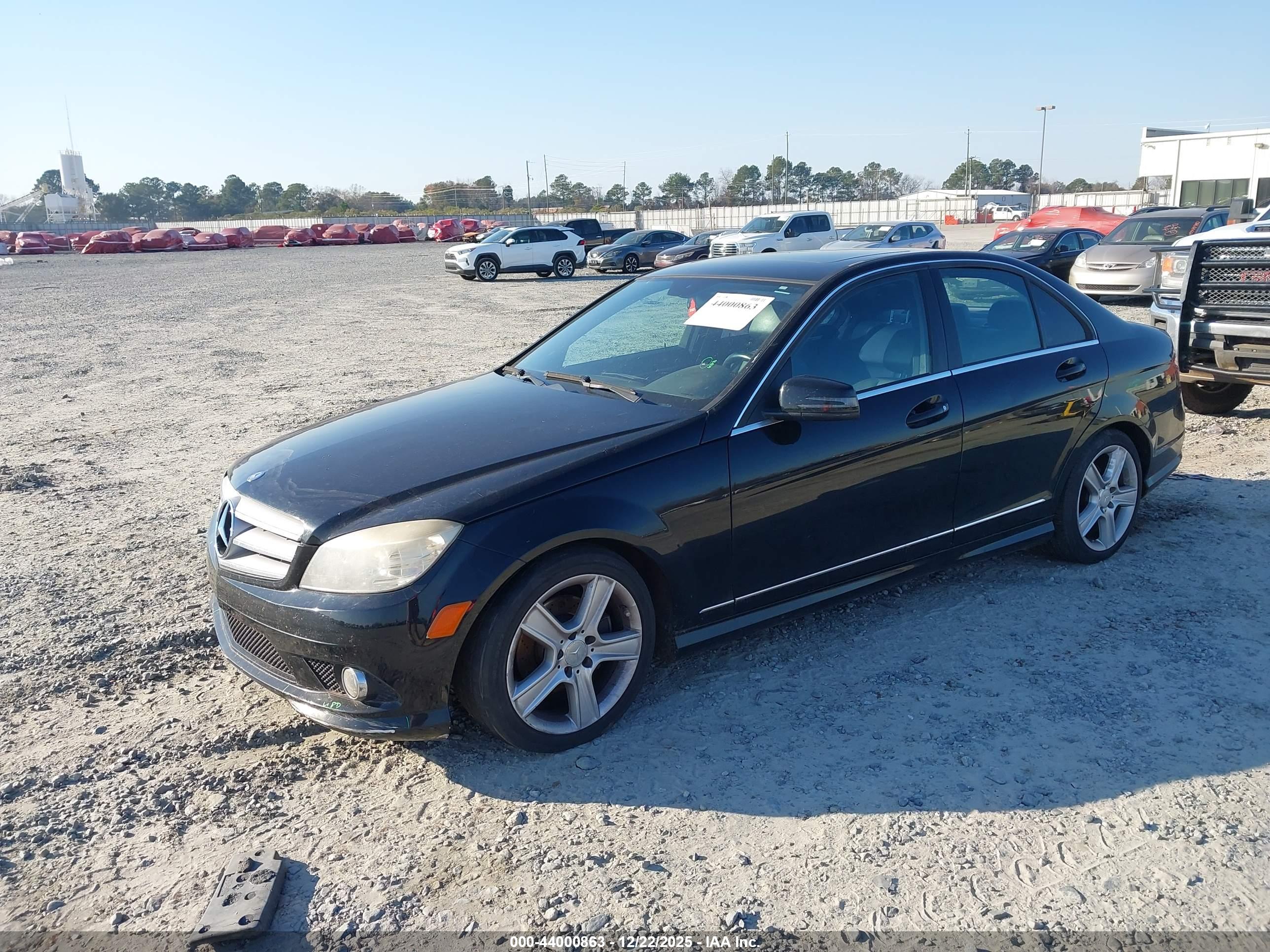 MERCEDES-BENZ C image 2