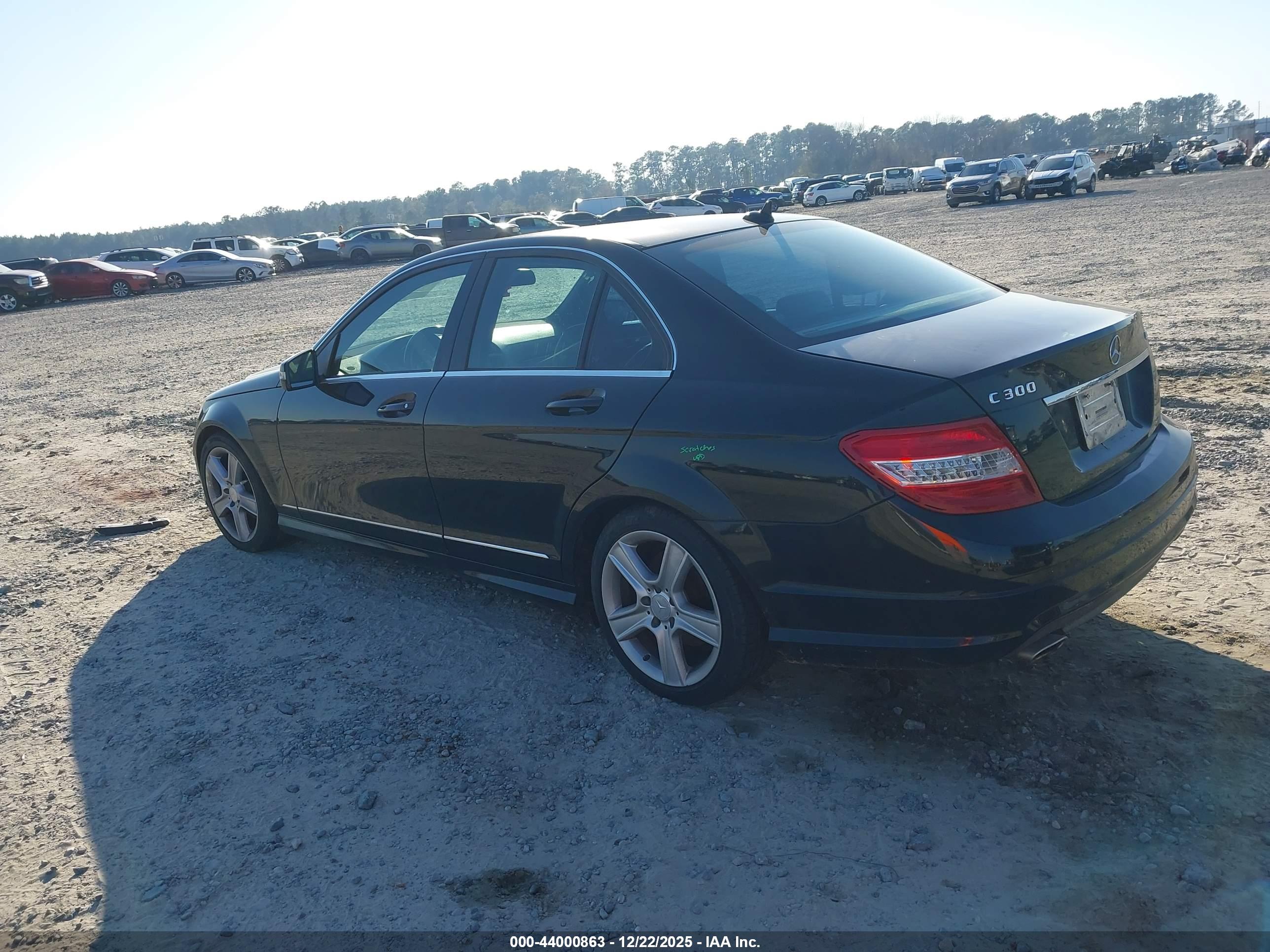 MERCEDES-BENZ C image 3