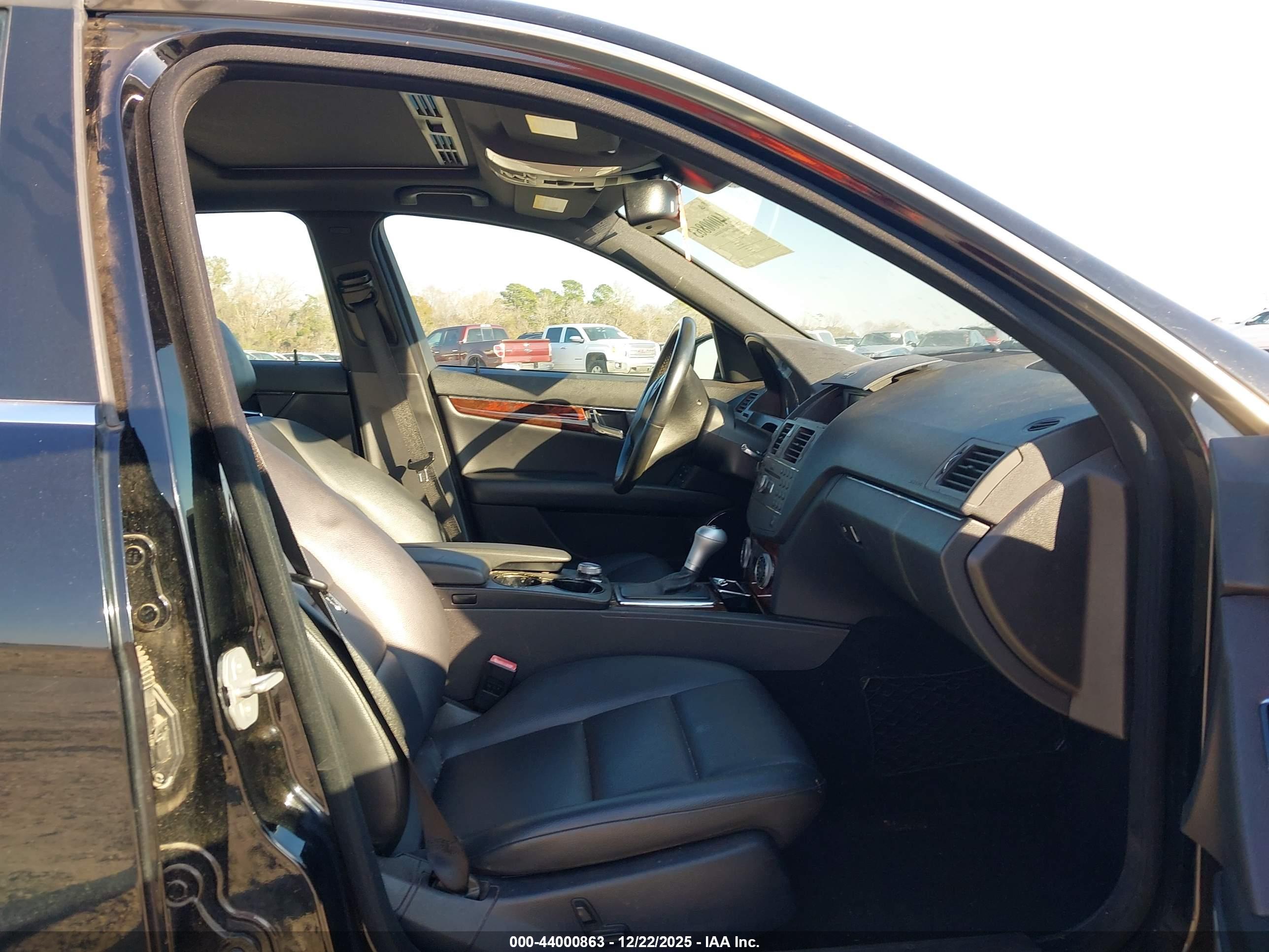 MERCEDES-BENZ C image 5