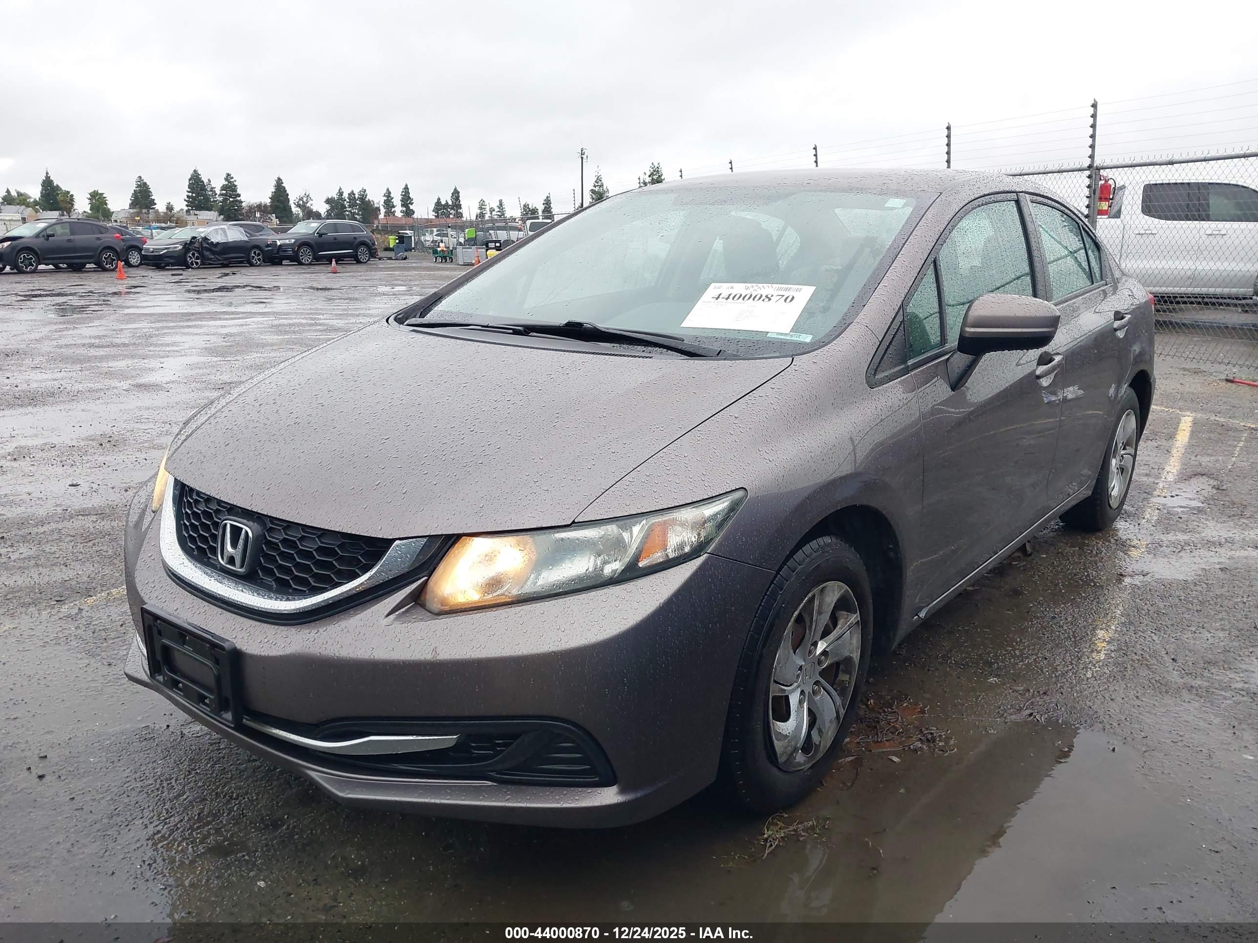 HONDA CIVIC image 2