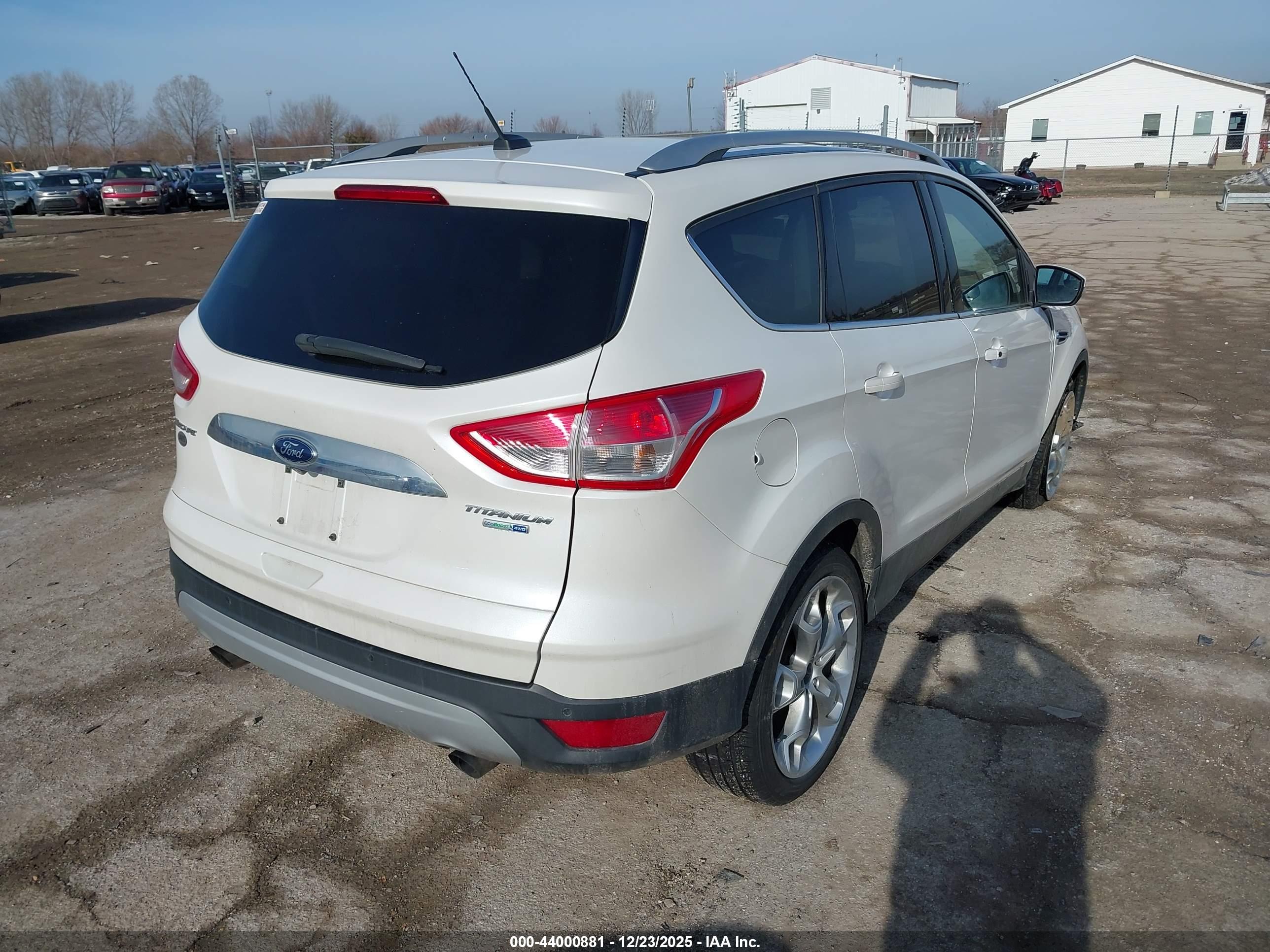 FORD ESCAPE image 4
