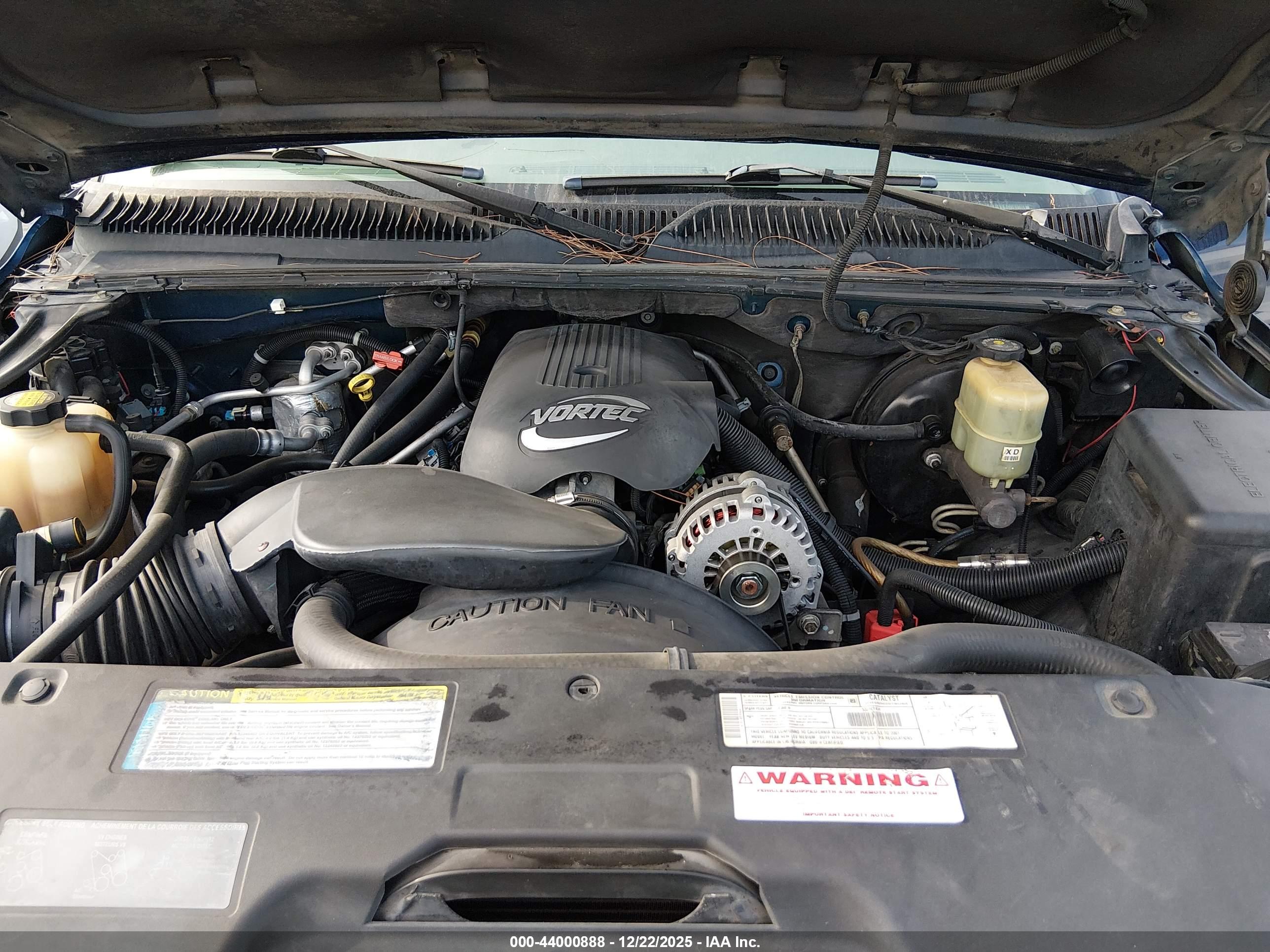 CHEVROLET TAHOE image 10
