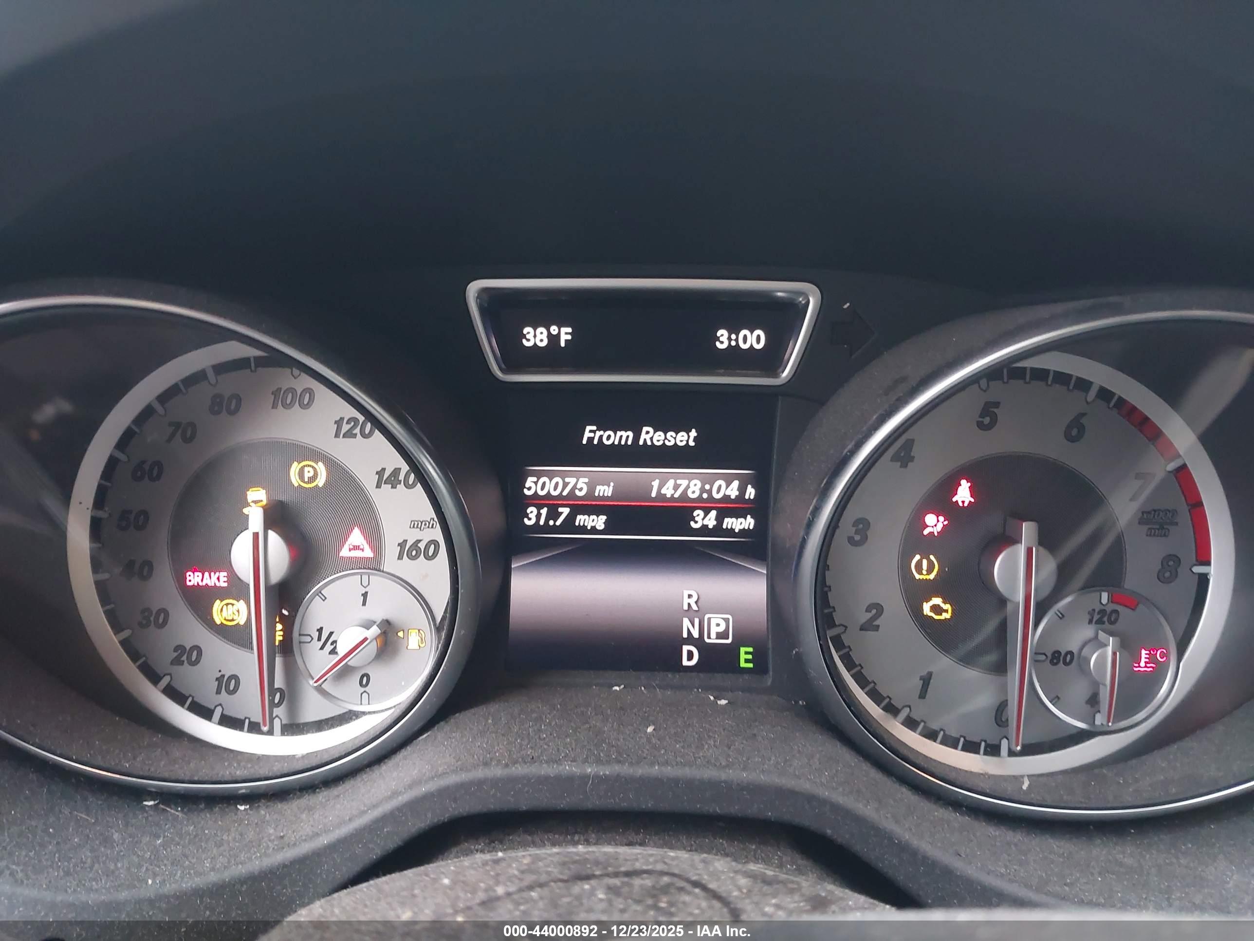 MERCEDES-BENZ GLA image 7