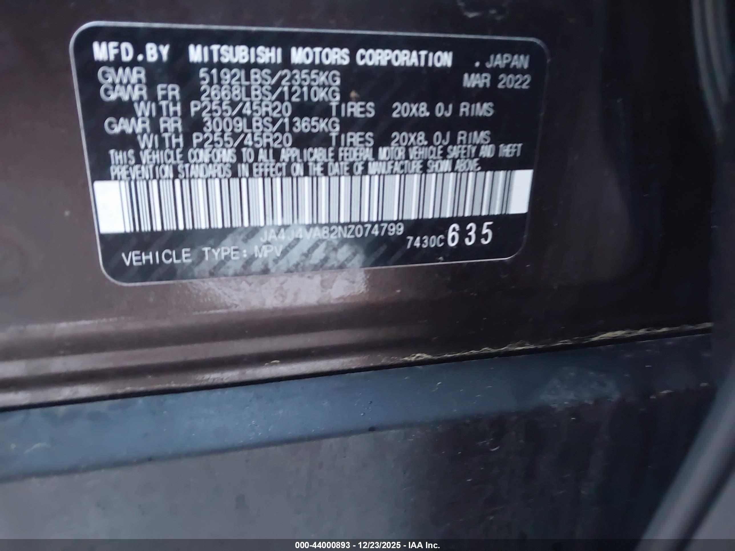 MITSUBISHI OUTLANDER image 9