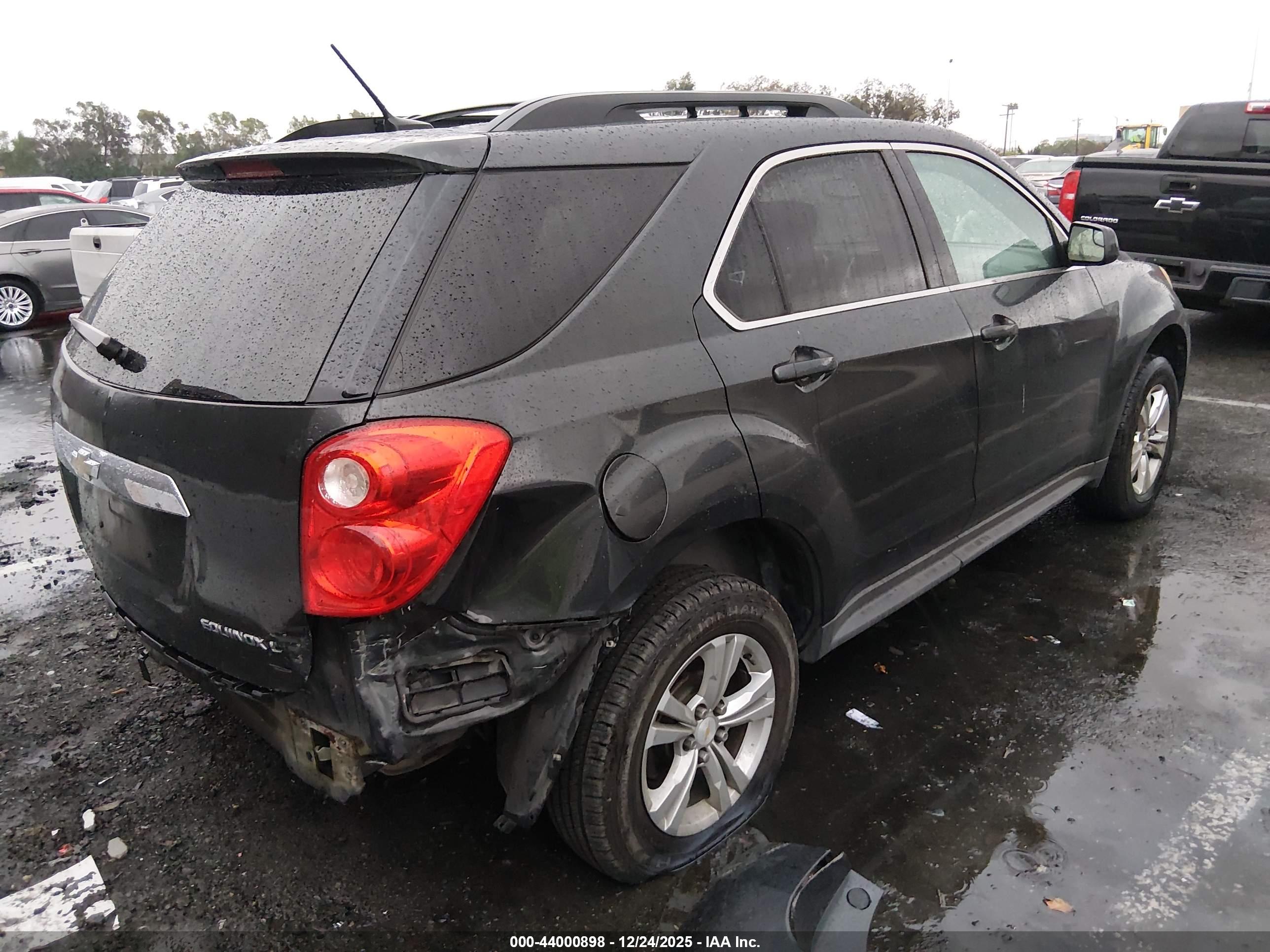 CHEVROLET EQUINOX image 4