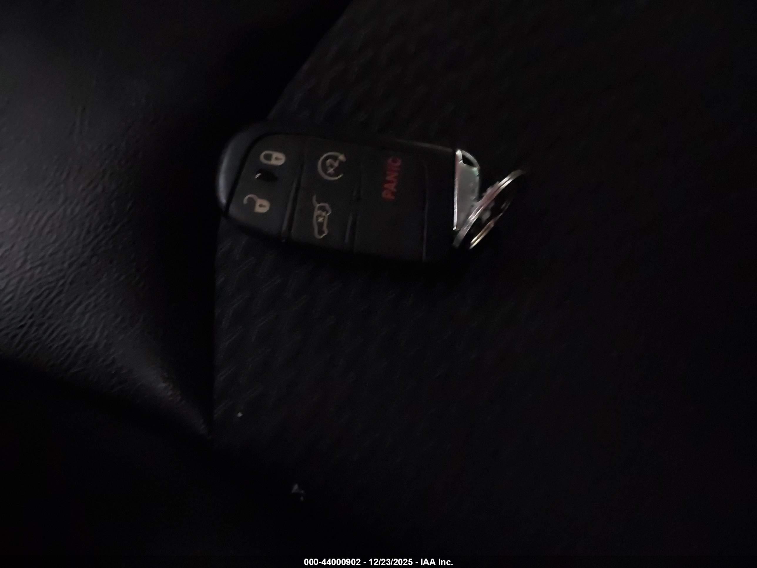 JEEP COMPASS image 11