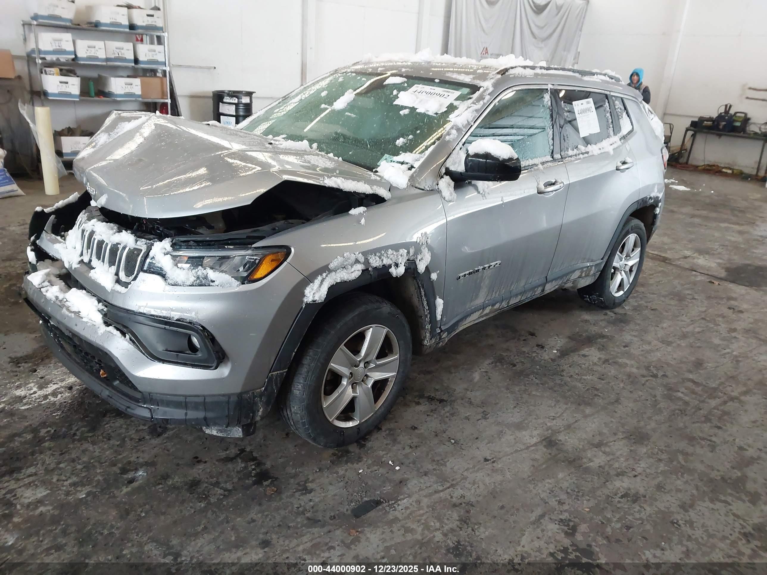 JEEP COMPASS image 2