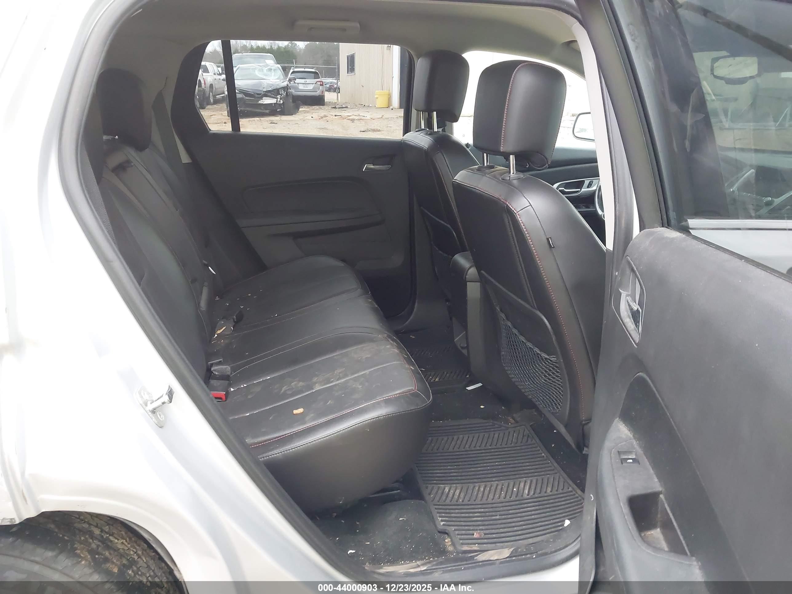 GMC TERRAIN image 8