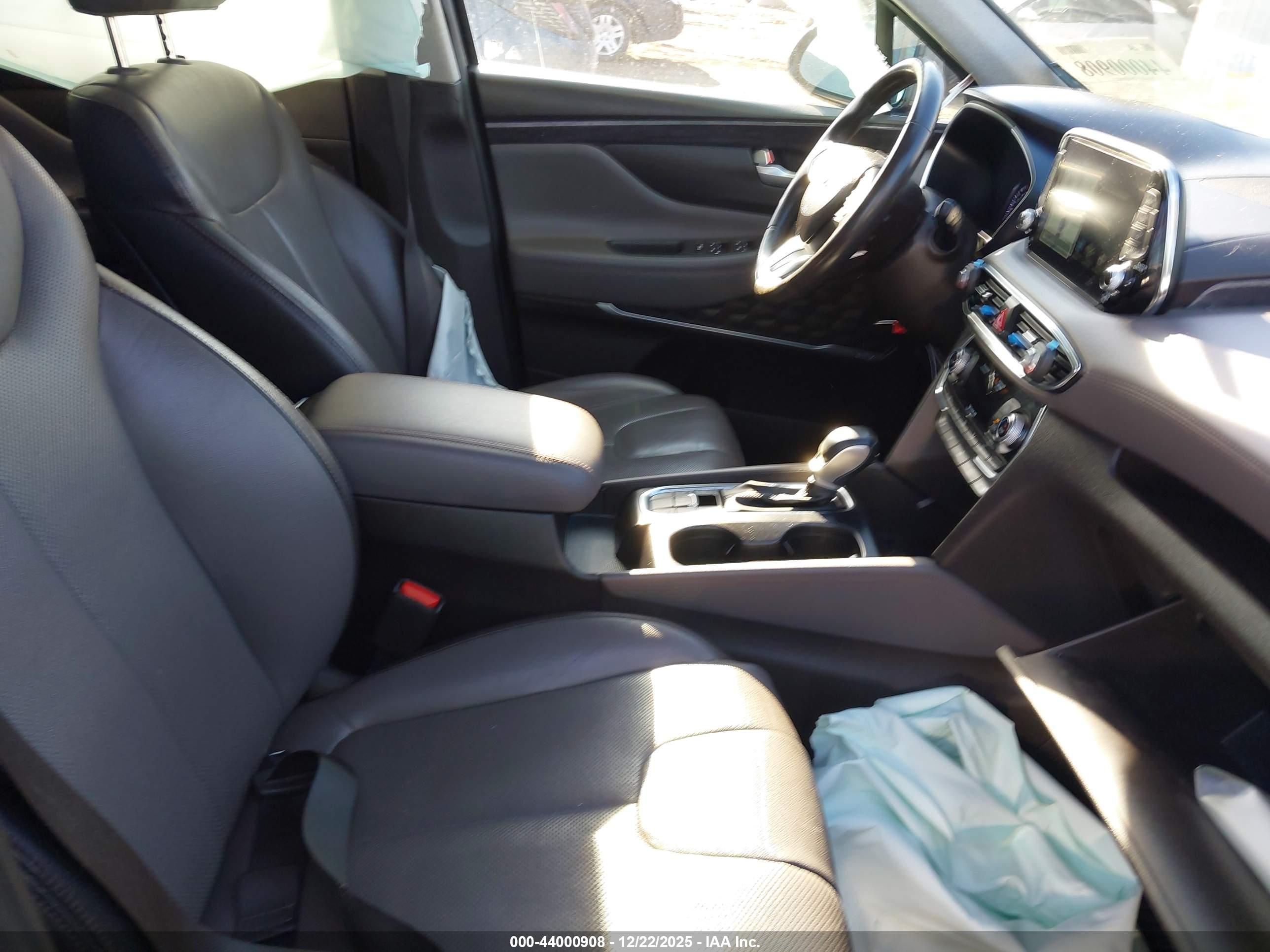 HYUNDAI SANTA image 5