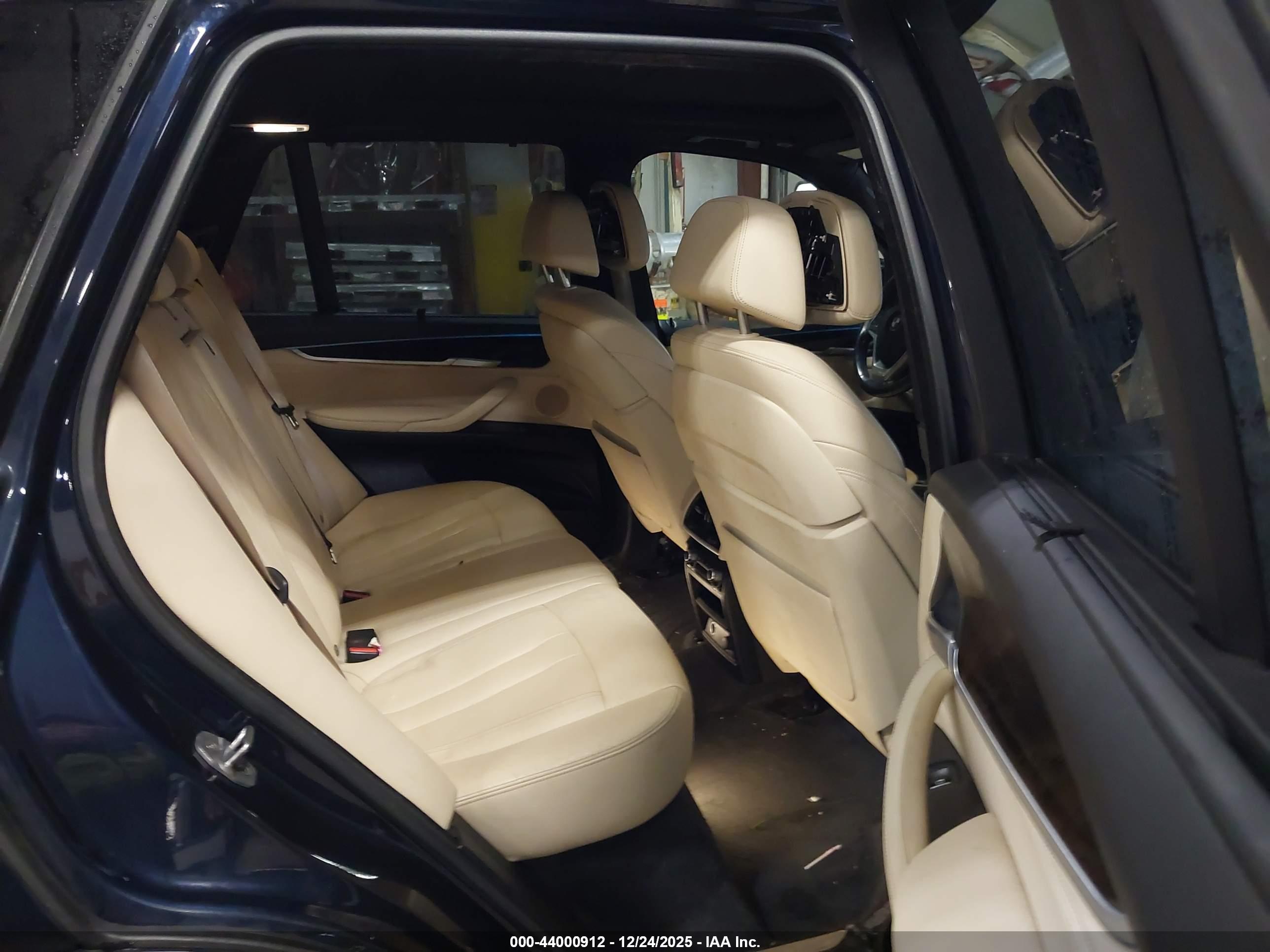 BMW X5 image 8
