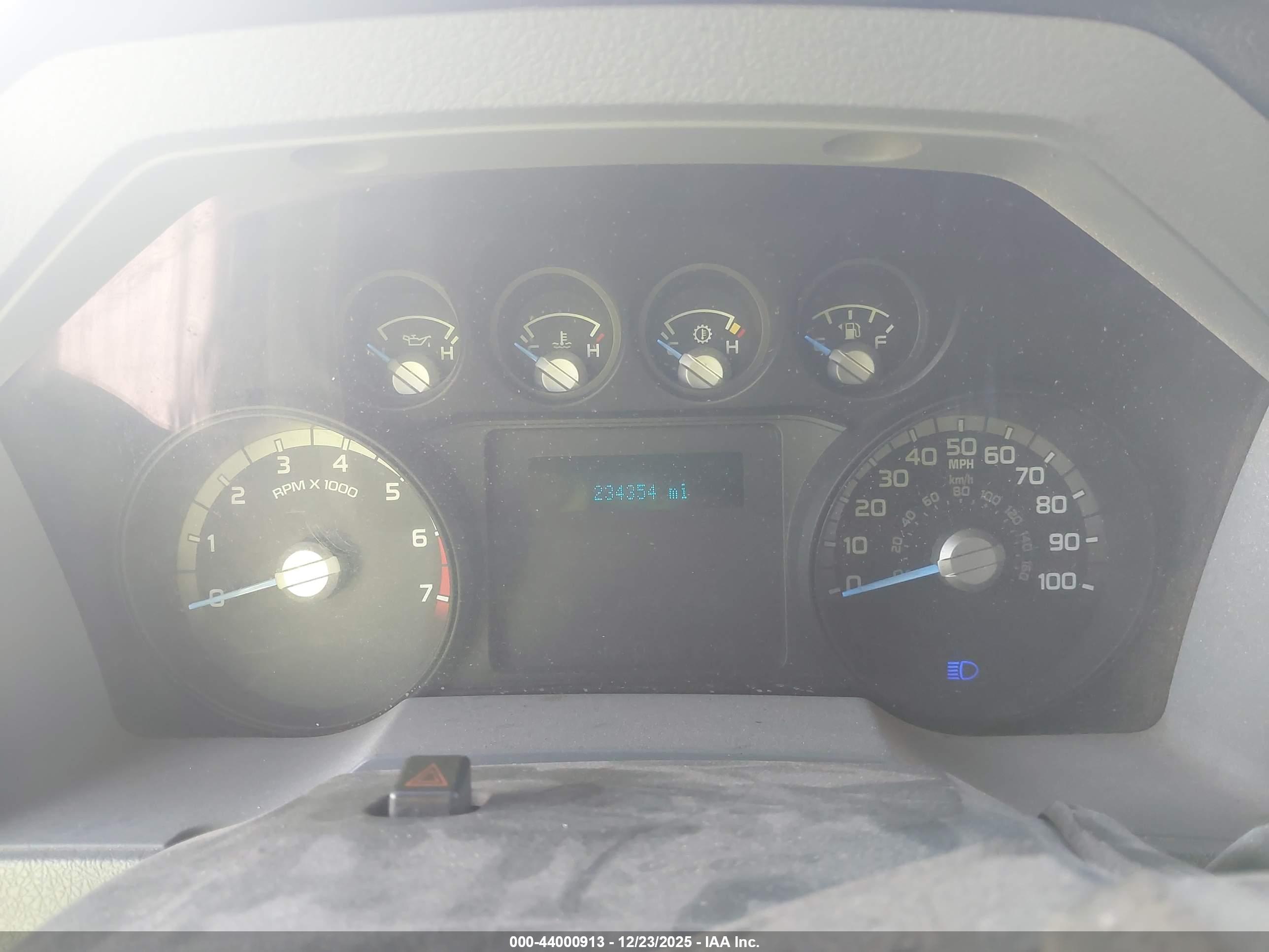 FORD F-250 image 7