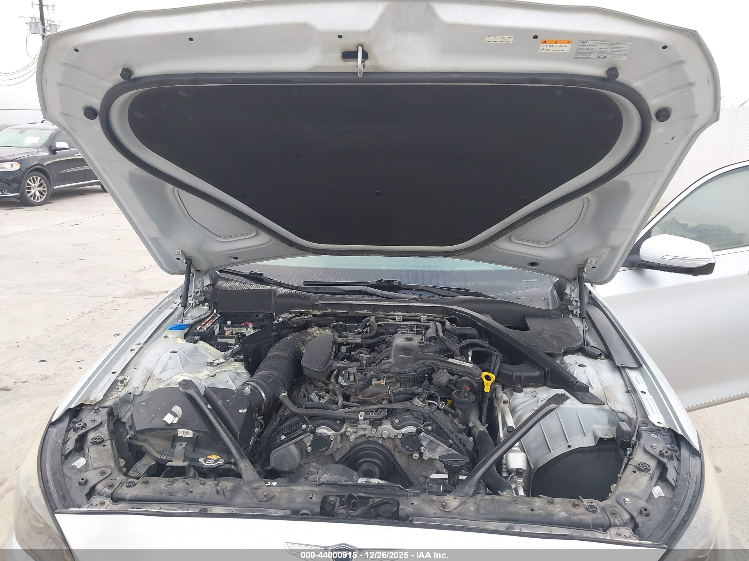 GENESIS G80 image 10
