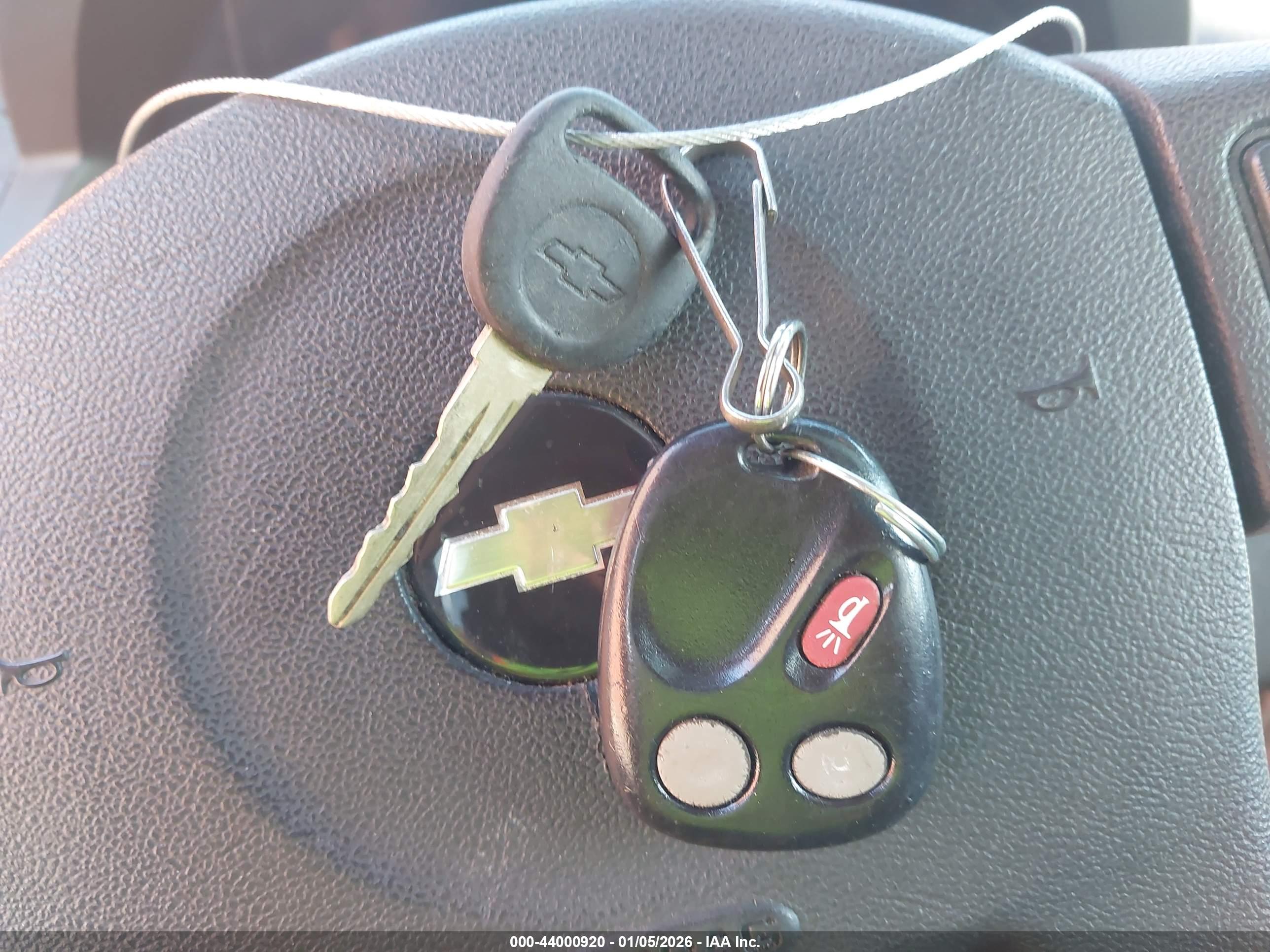 CHEVROLET EQUINOX image 11