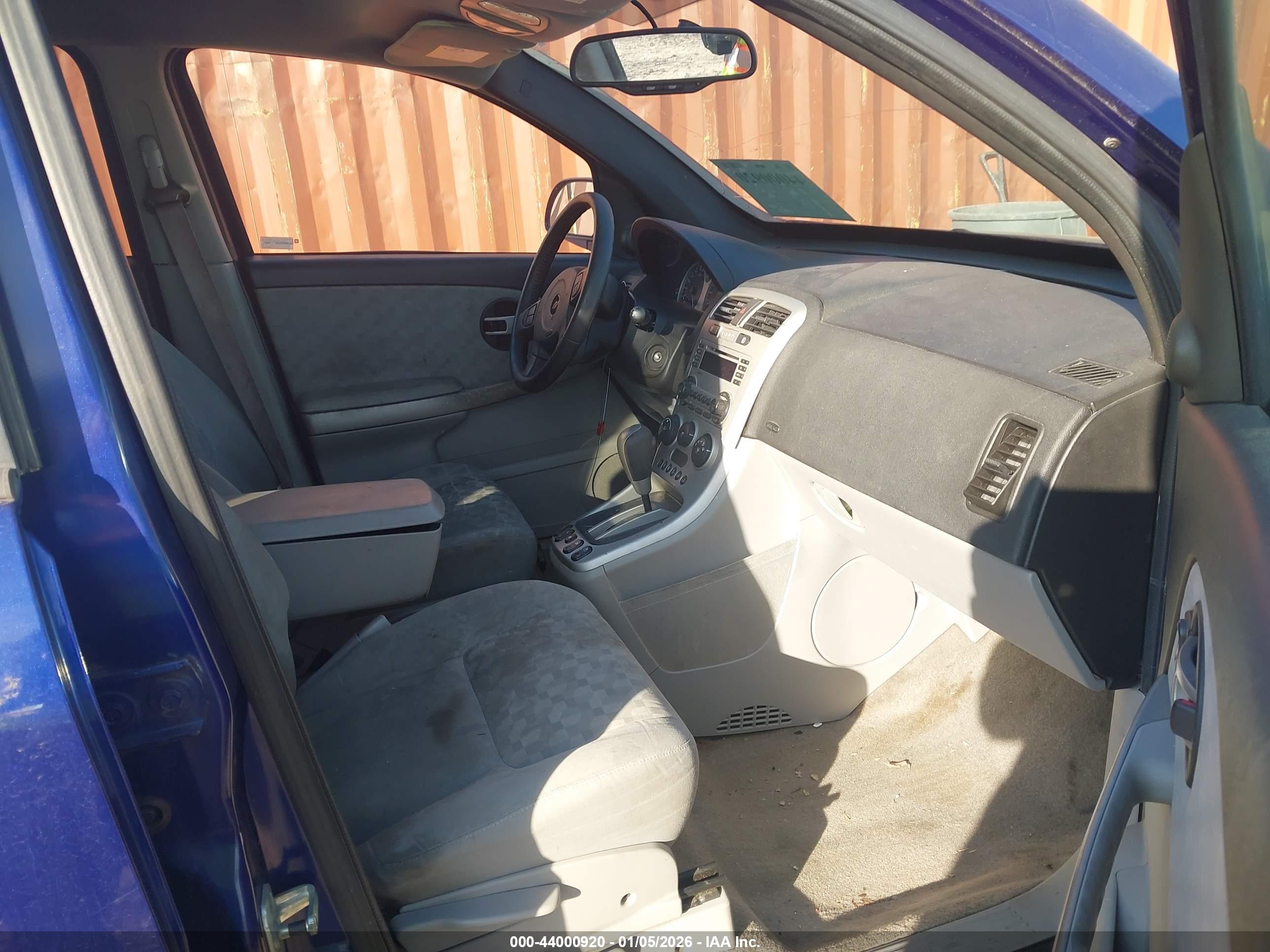 CHEVROLET EQUINOX image 5