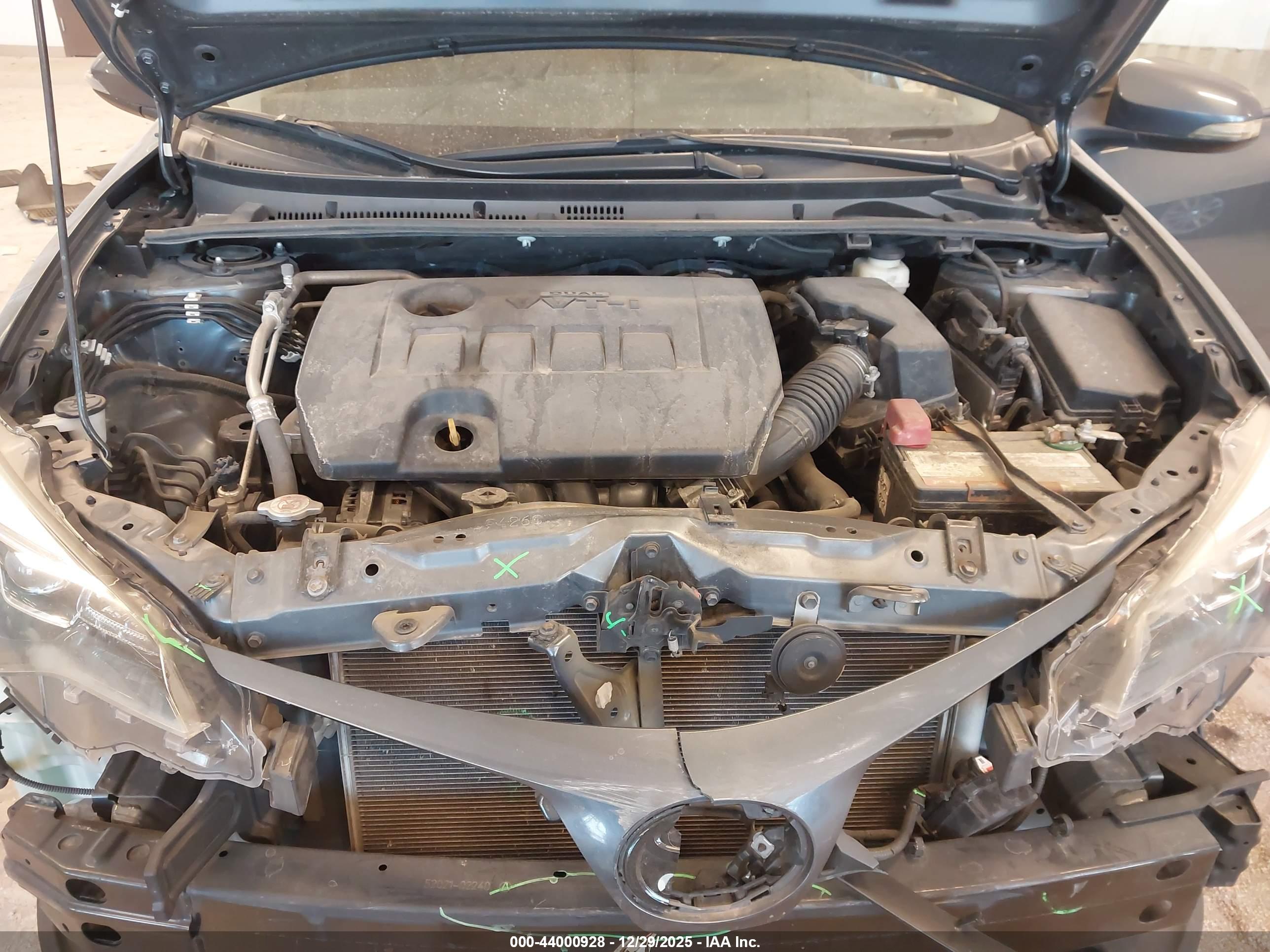 TOYOTA COROLLA image 10
