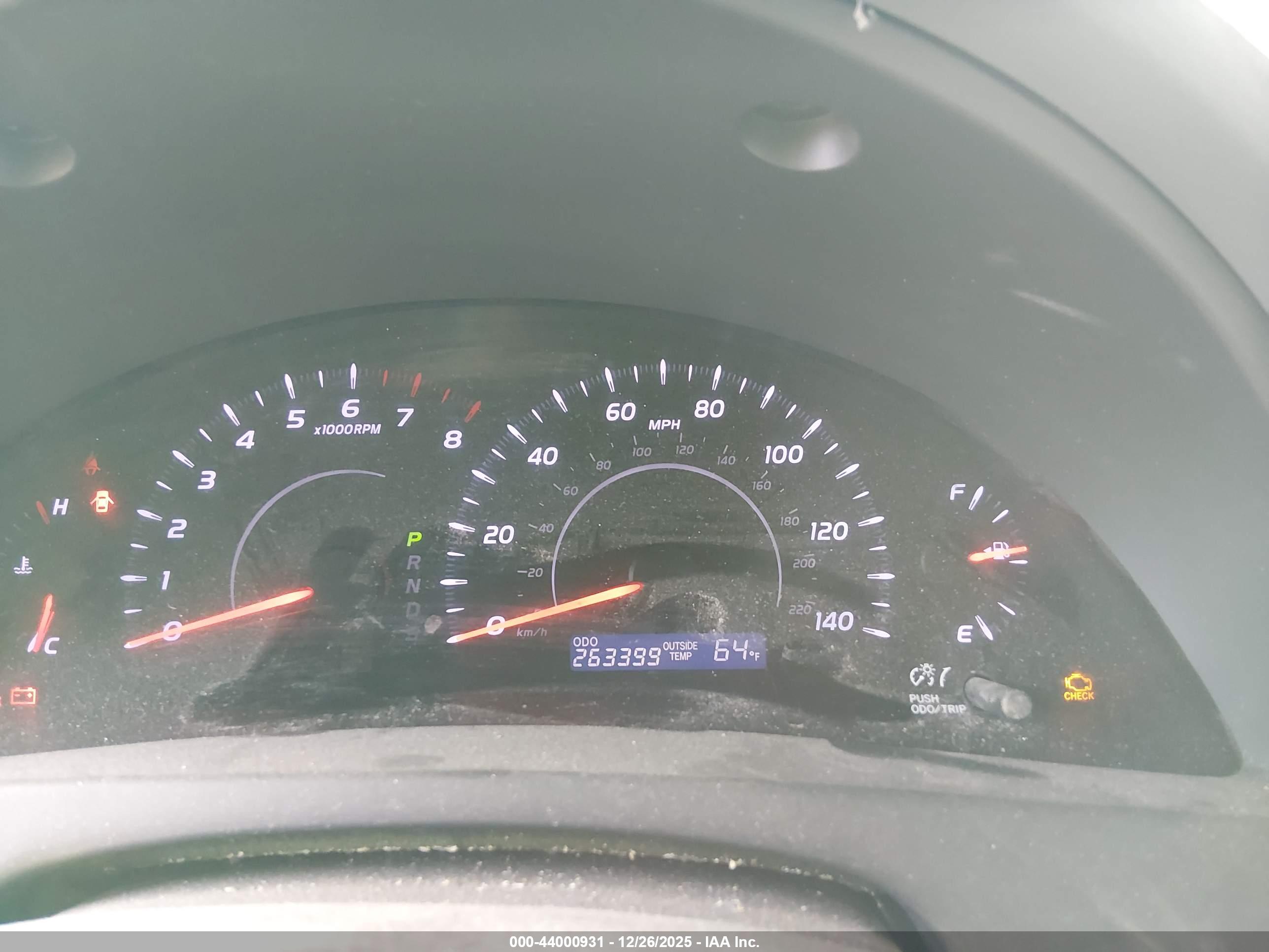 TOYOTA CAMRY image 7