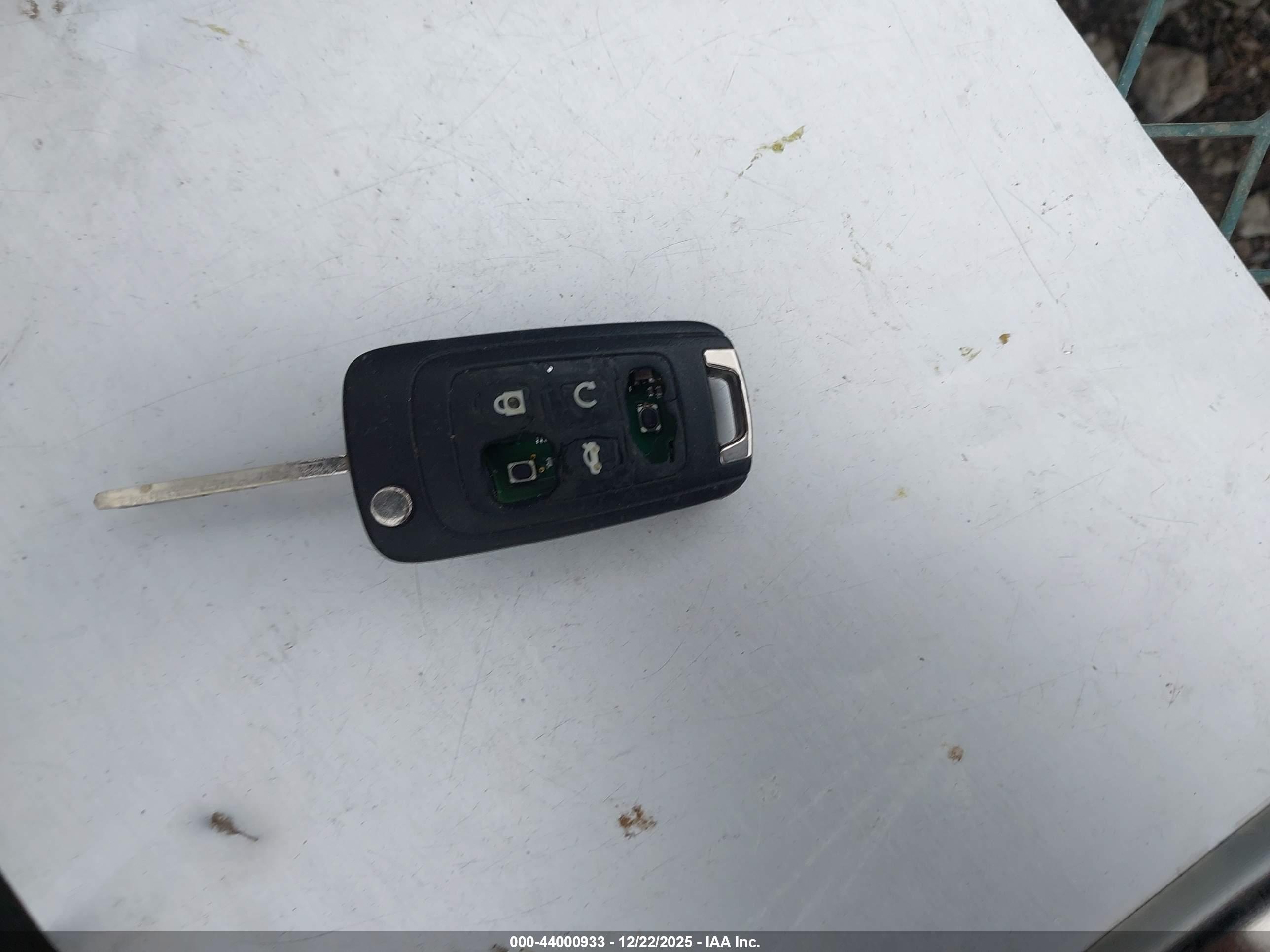 CHEVROLET CRUZE image 11