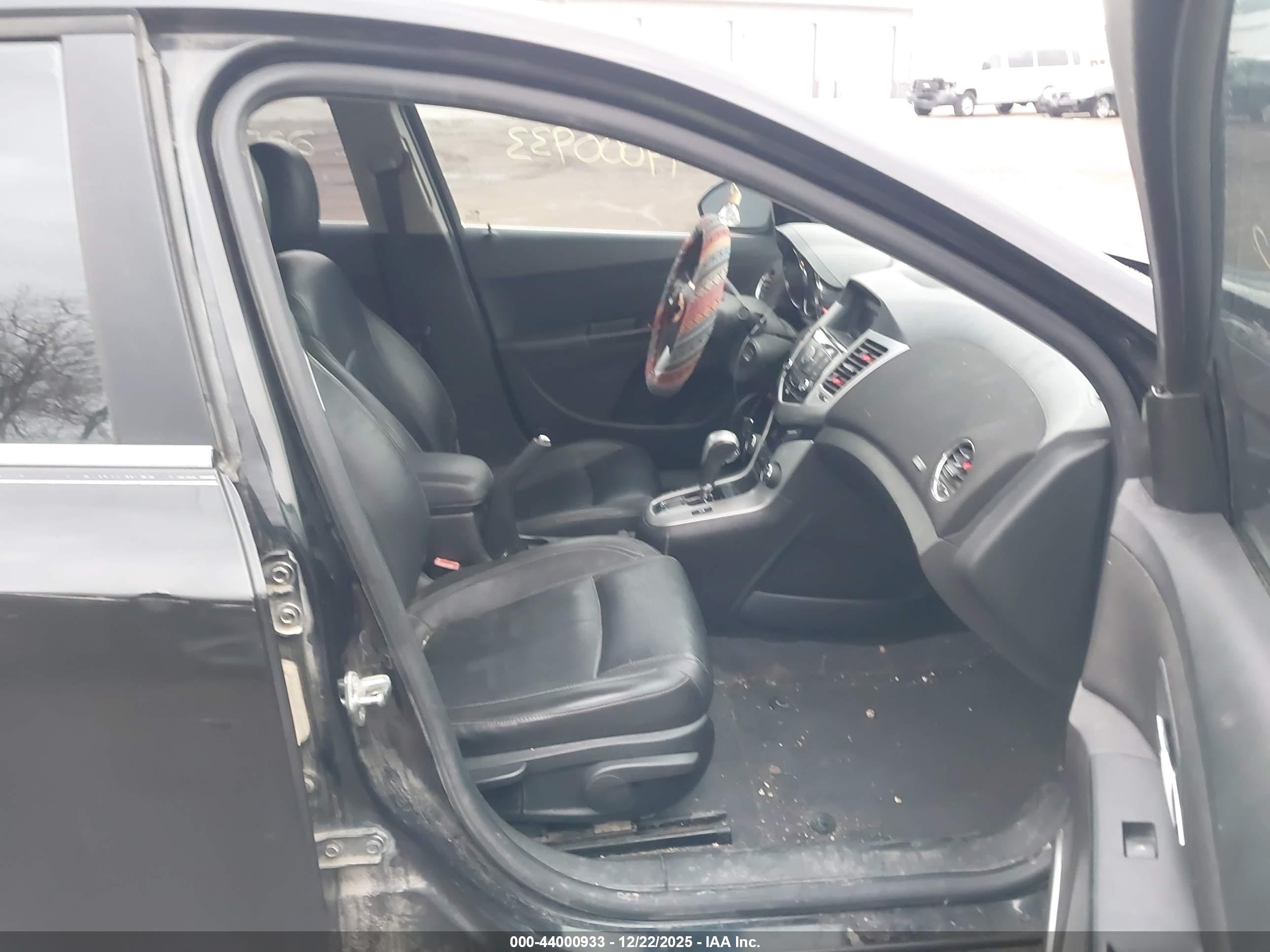 CHEVROLET CRUZE image 5