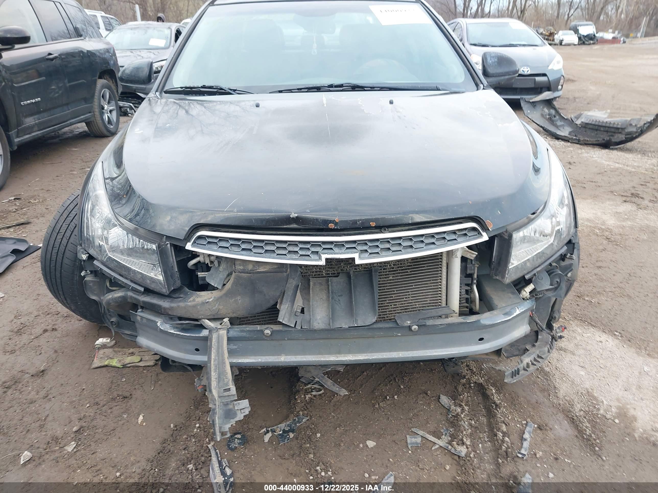 CHEVROLET CRUZE image 6