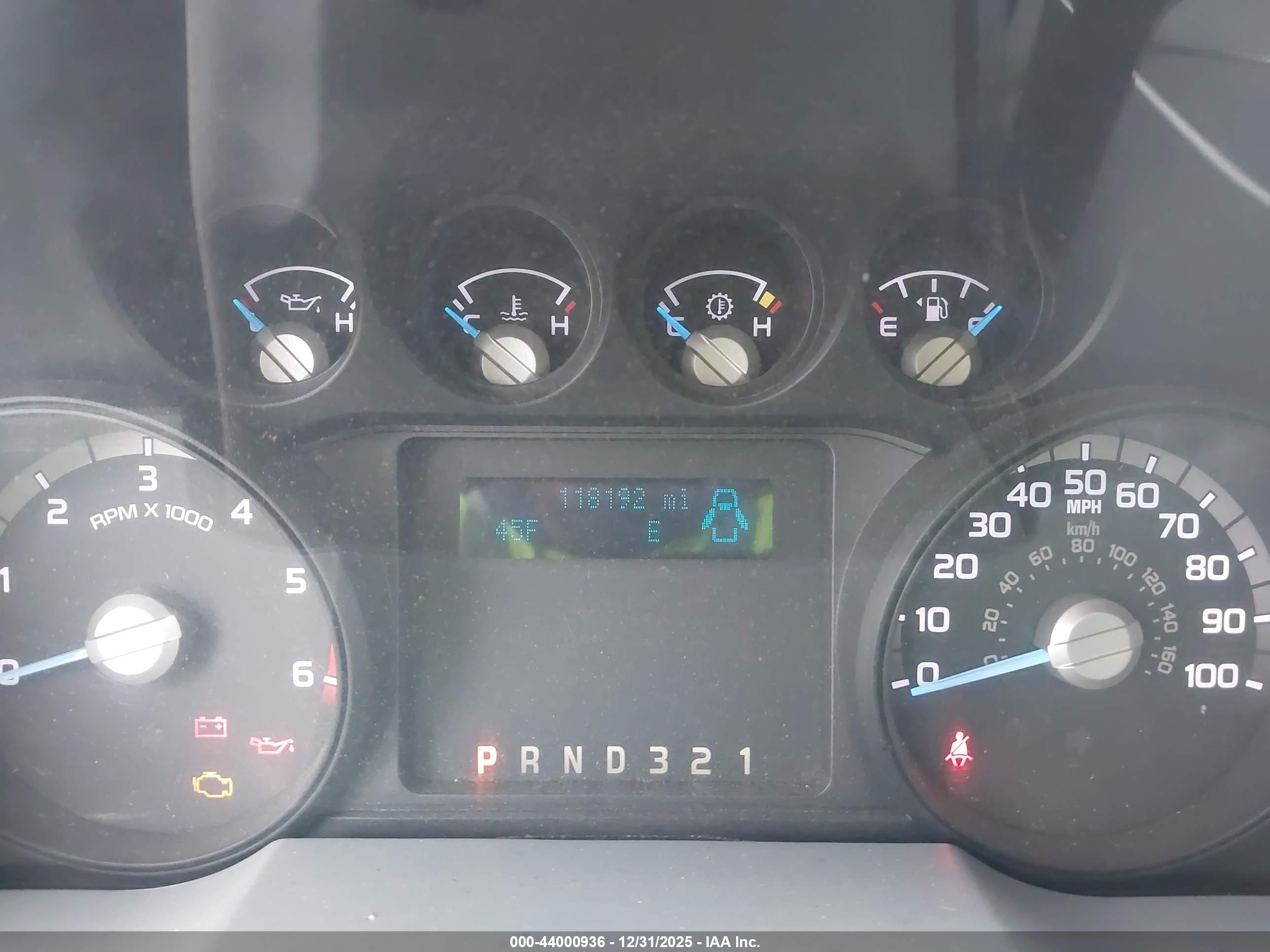 FORD F-550 image 6