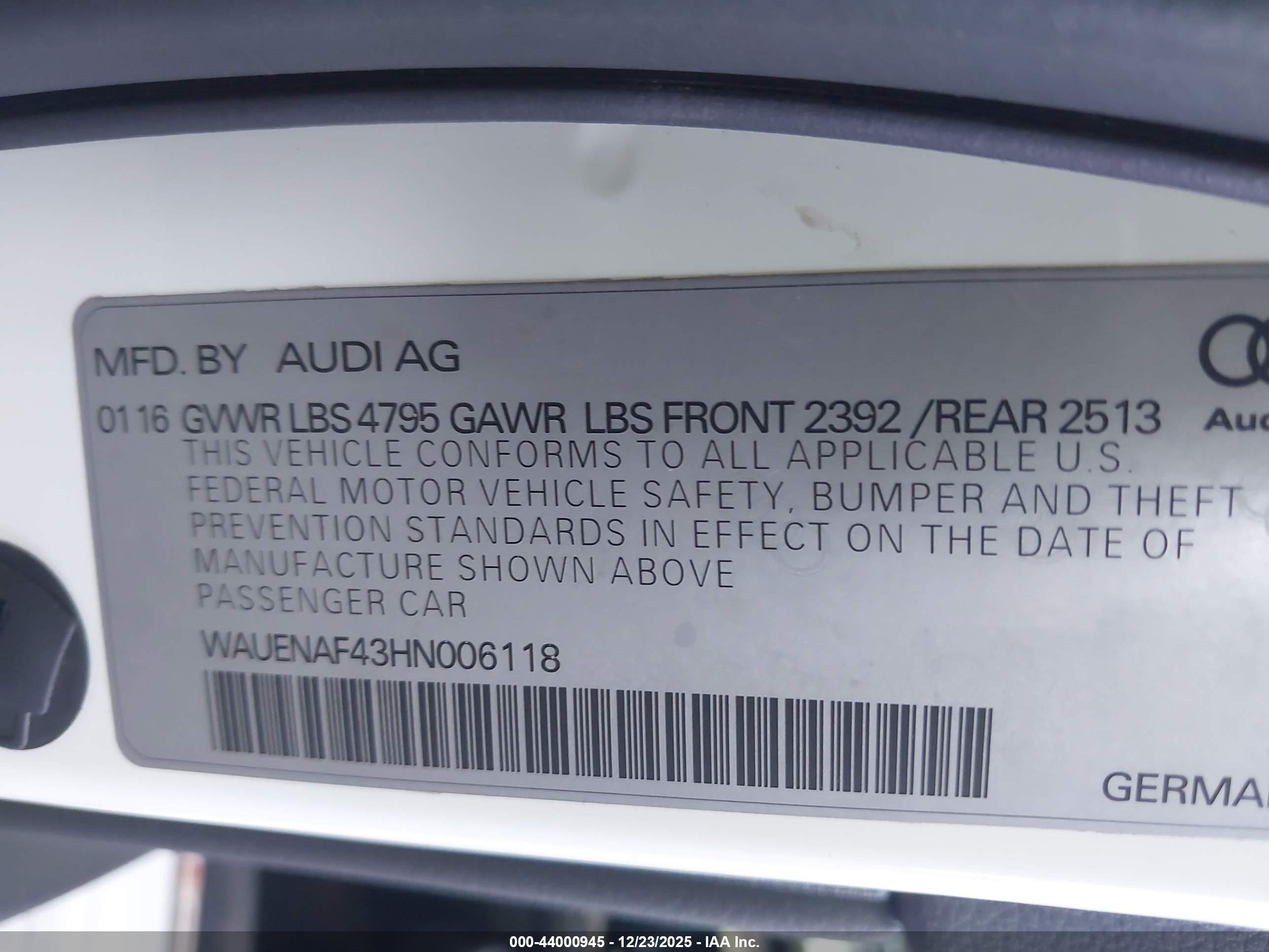 AUDI A4 image 9