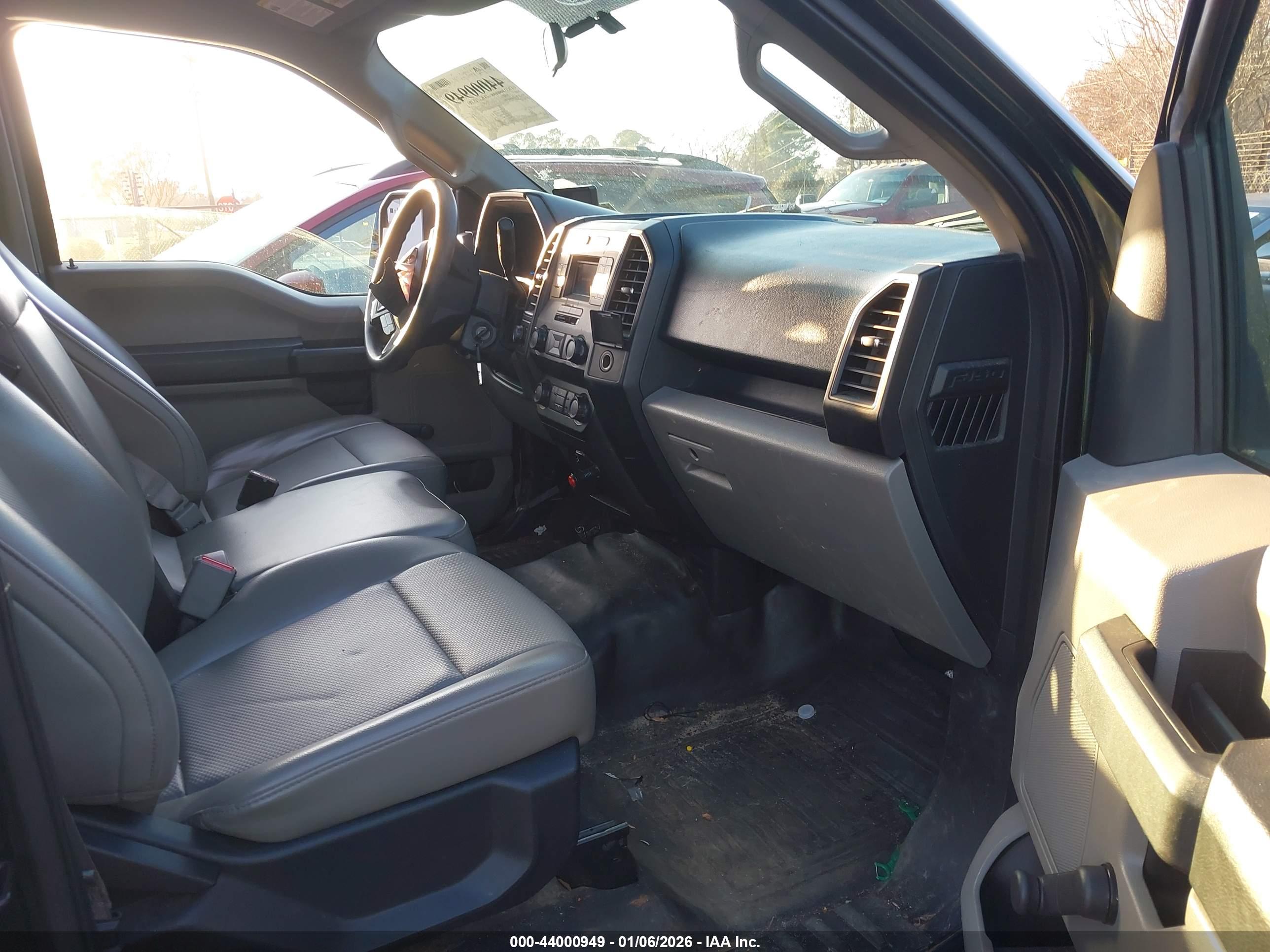 FORD F-150 image 5