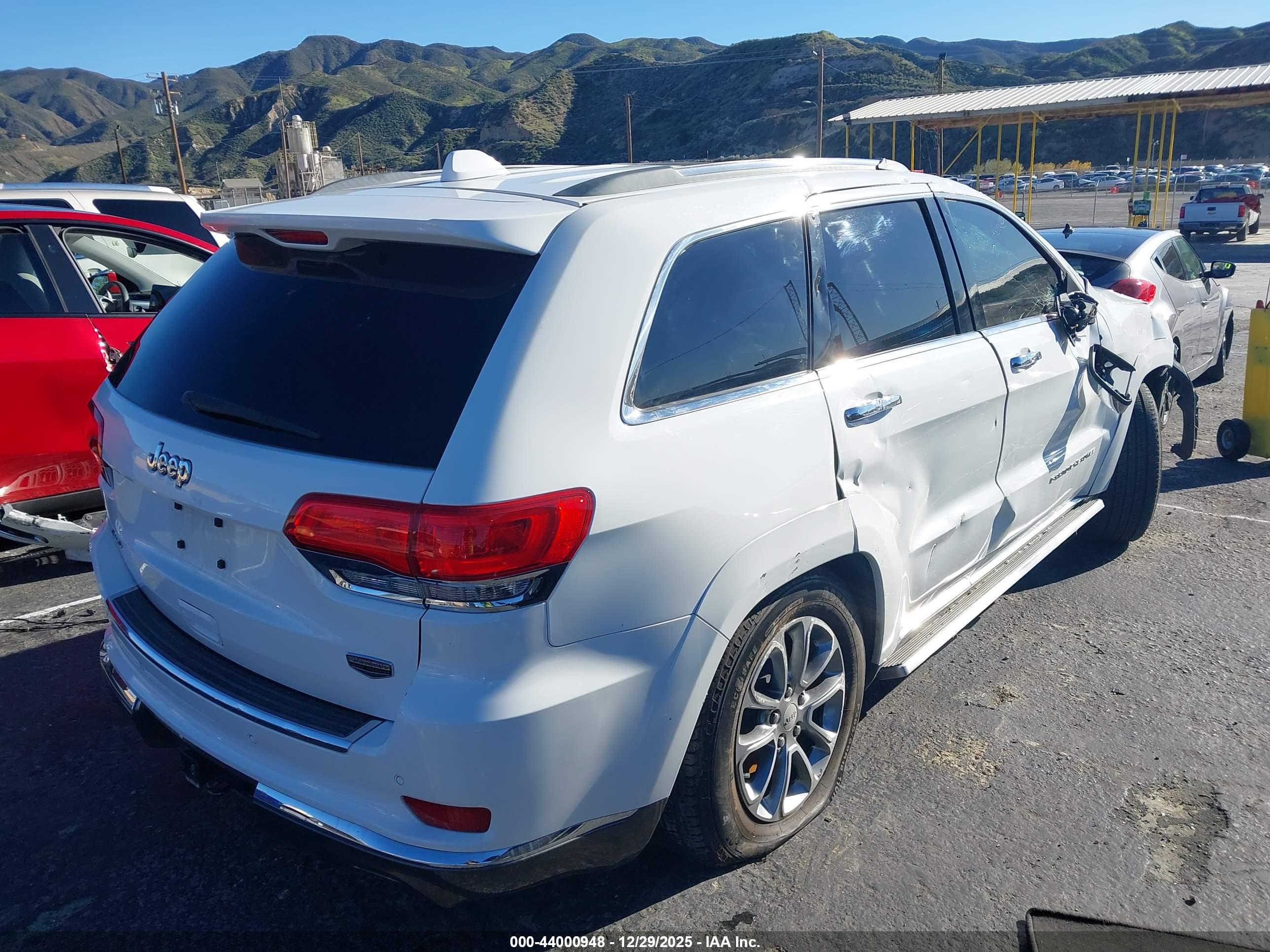 JEEP GRAND image 4
