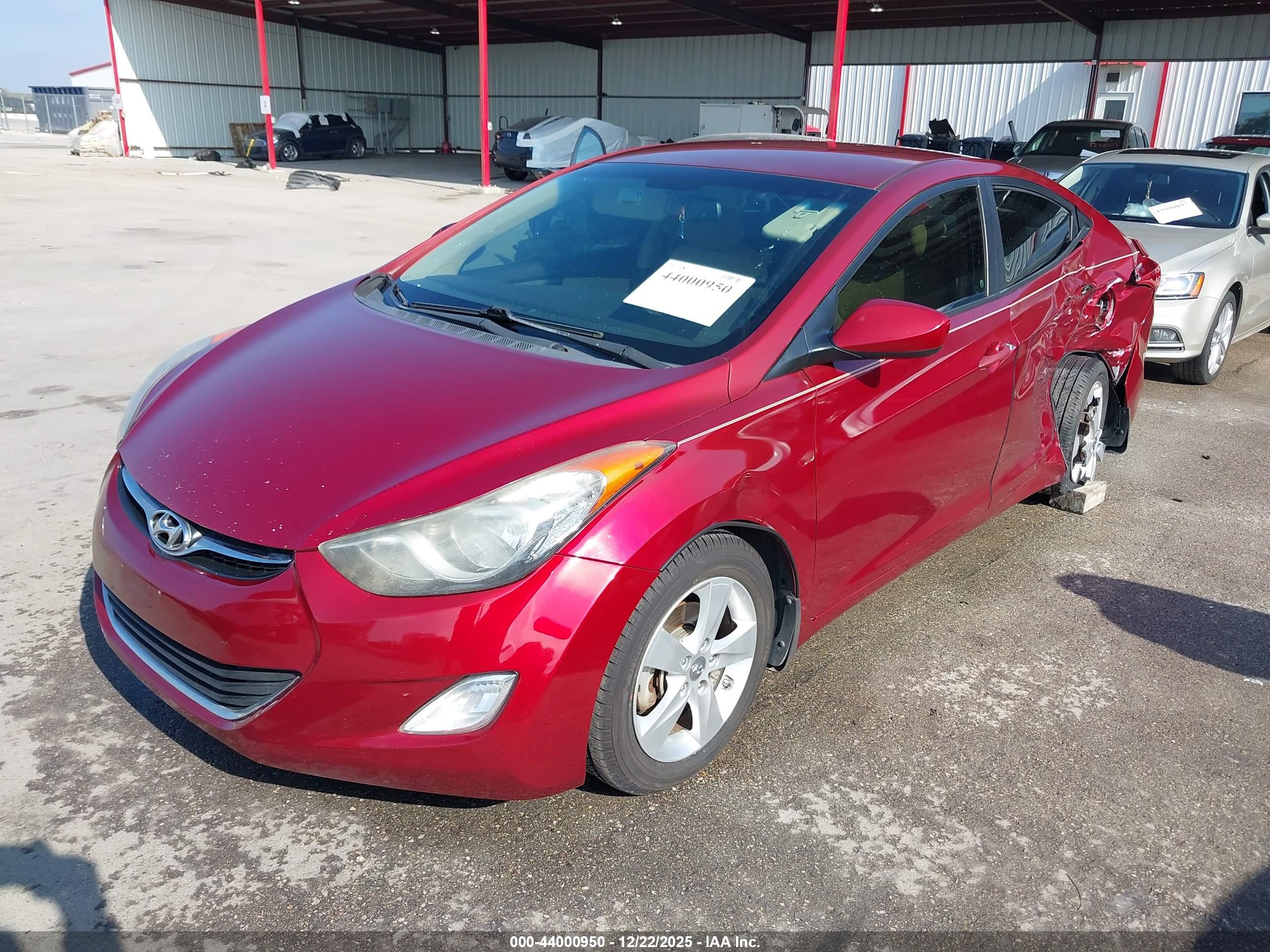HYUNDAI ELANTRA image 2