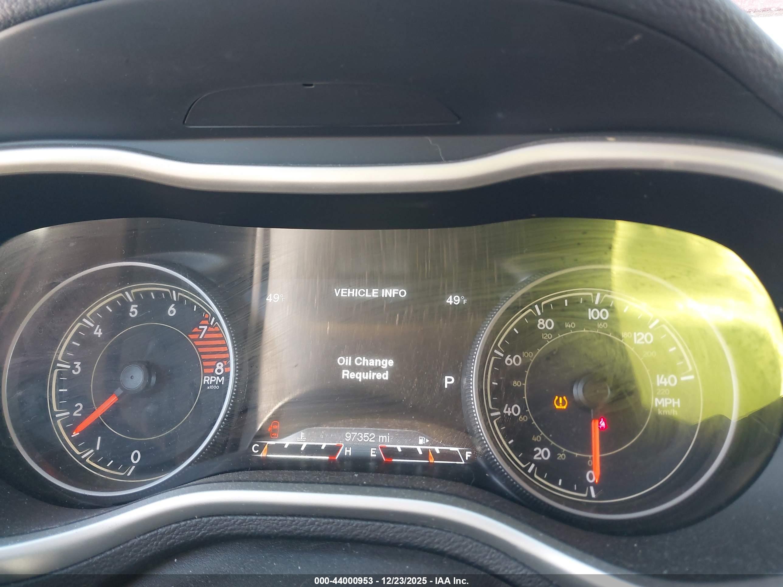 JEEP CHEROKEE image 7