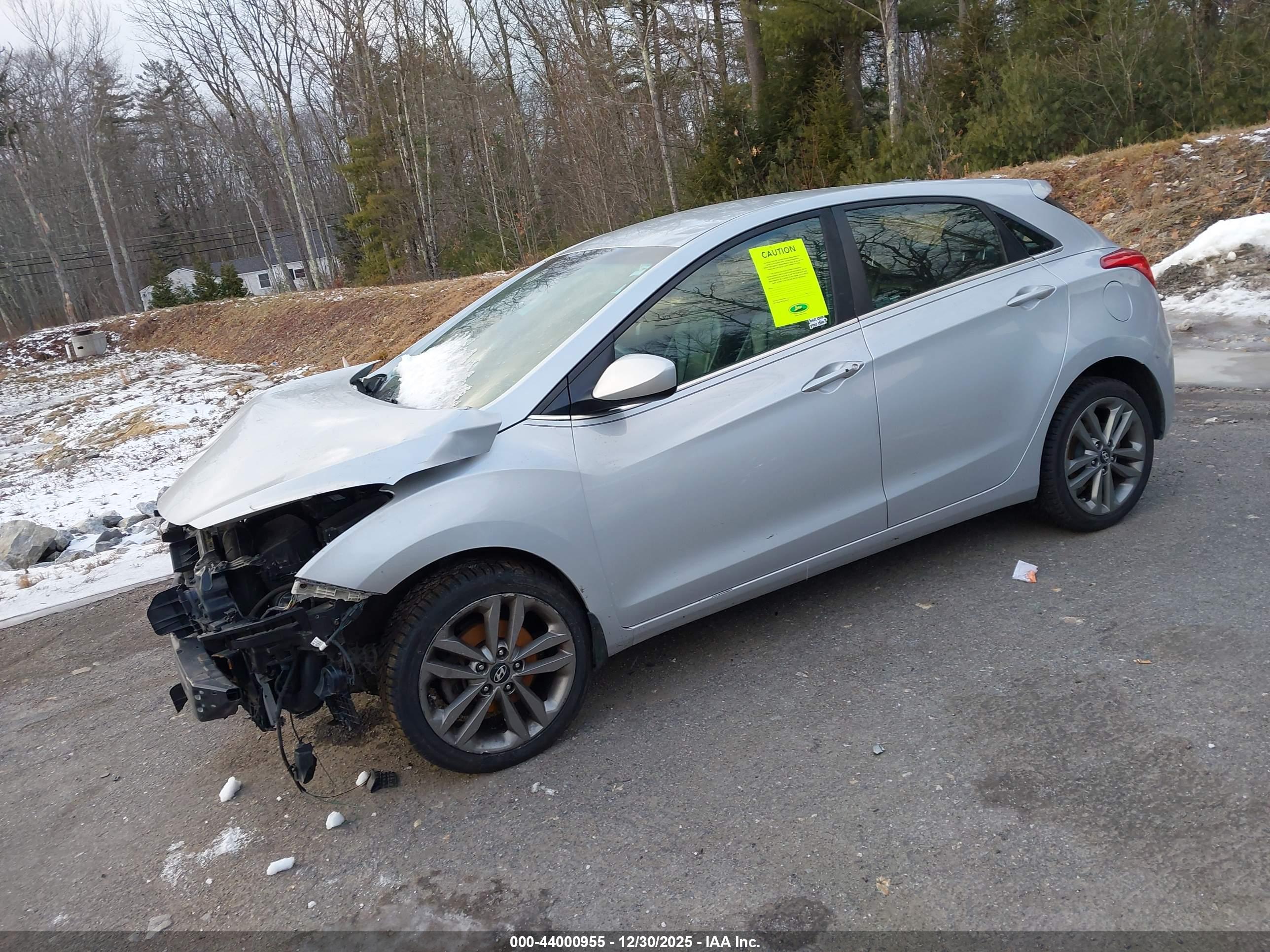 HYUNDAI ELANTRA image 2