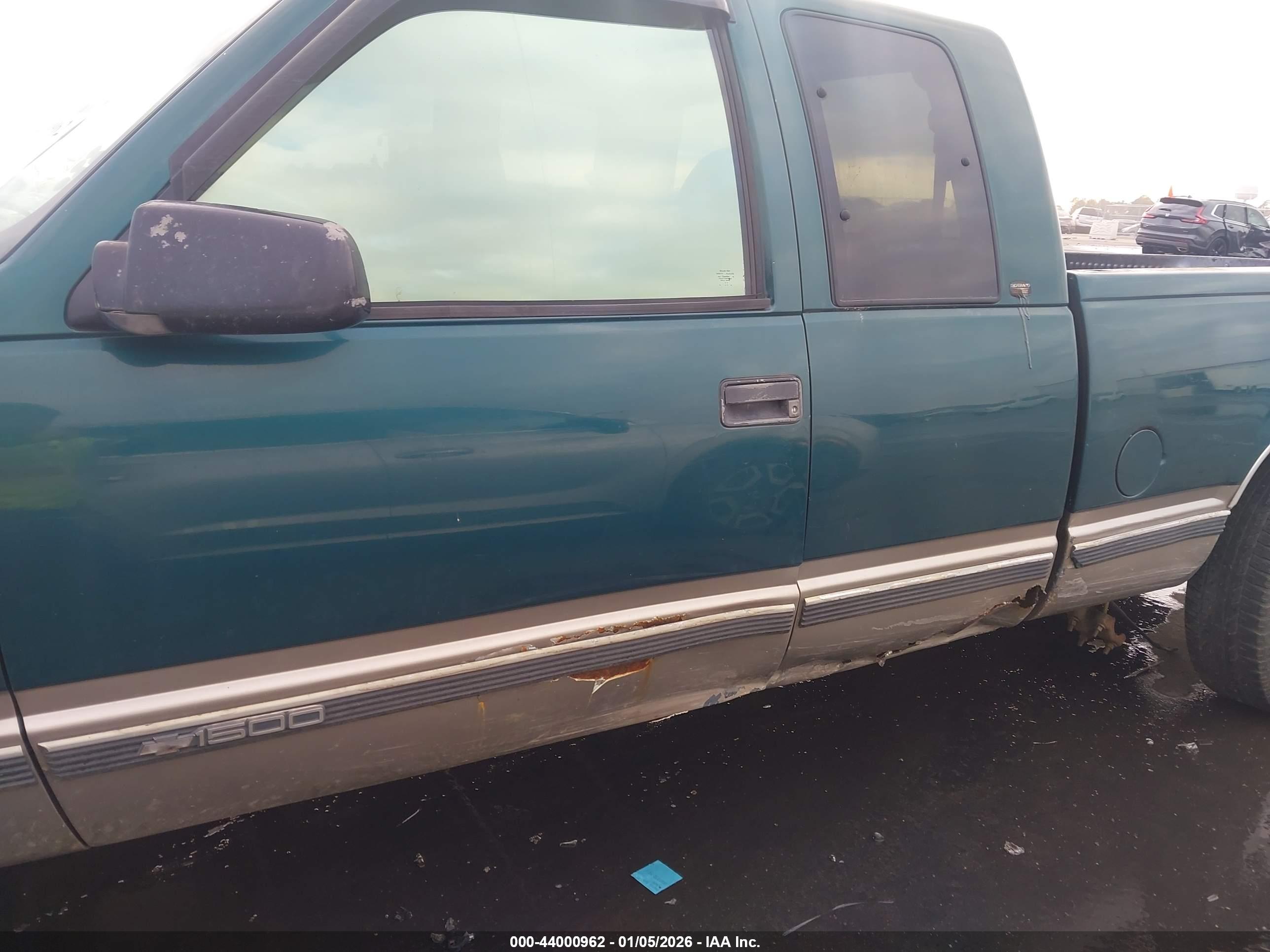CHEVROLET K1500 image 6