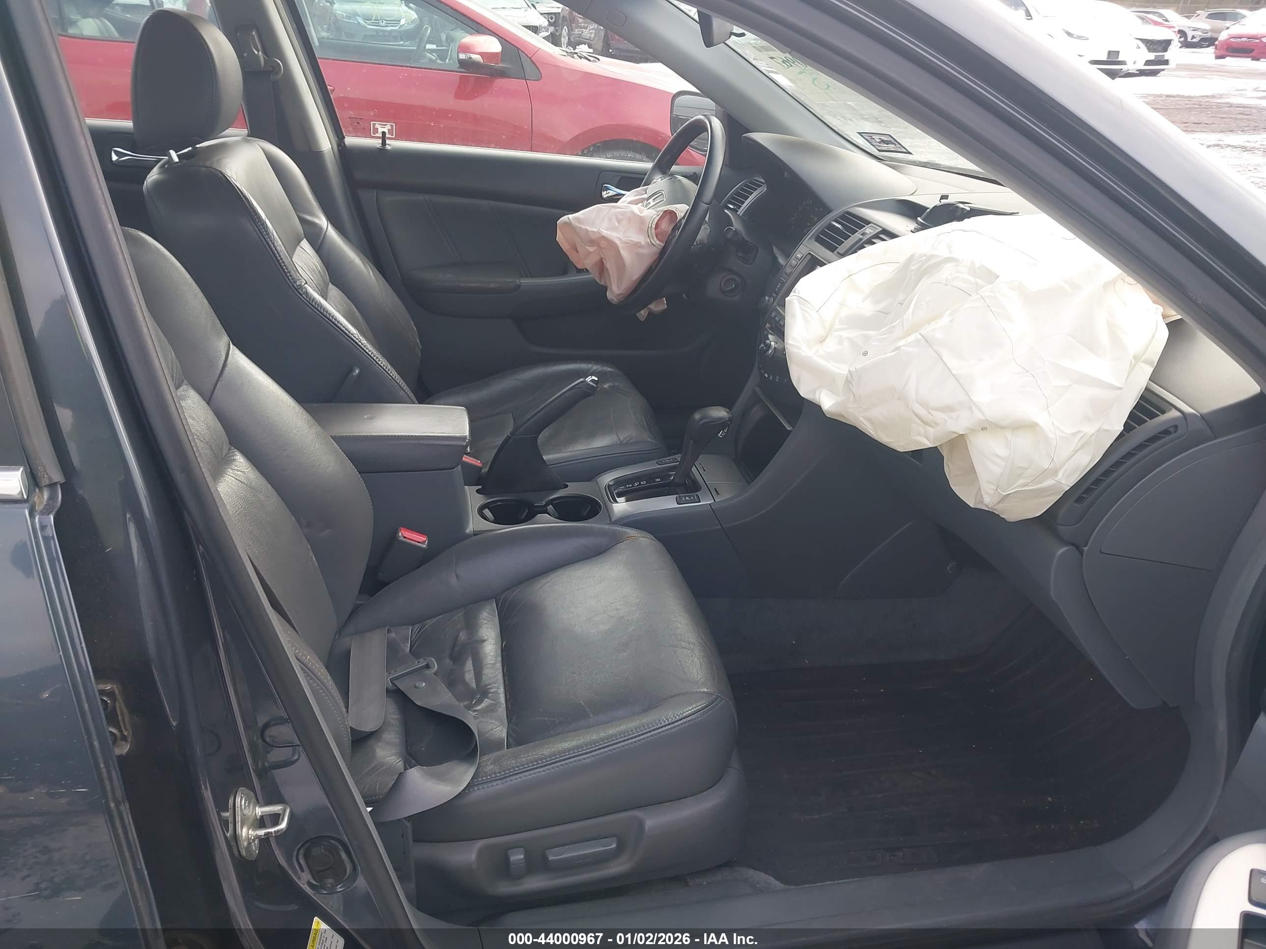 HONDA ACCORD image 5